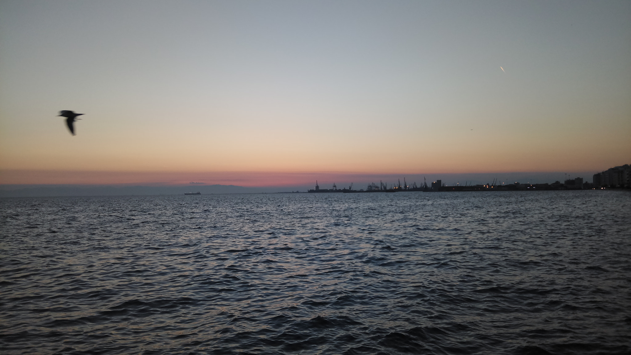Xiaomi Redmi Pro sample photo. Thessaloniki evening photography