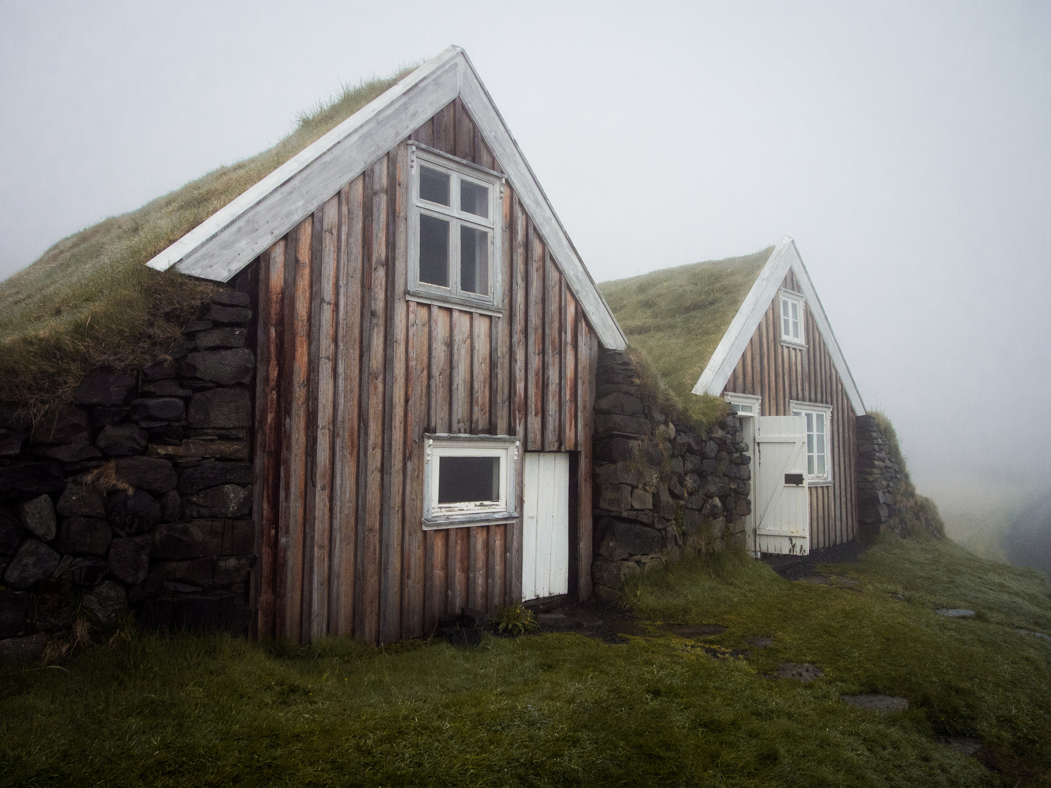 Olympus OM-D E-M5 sample photo. Traditional icelandic house photography