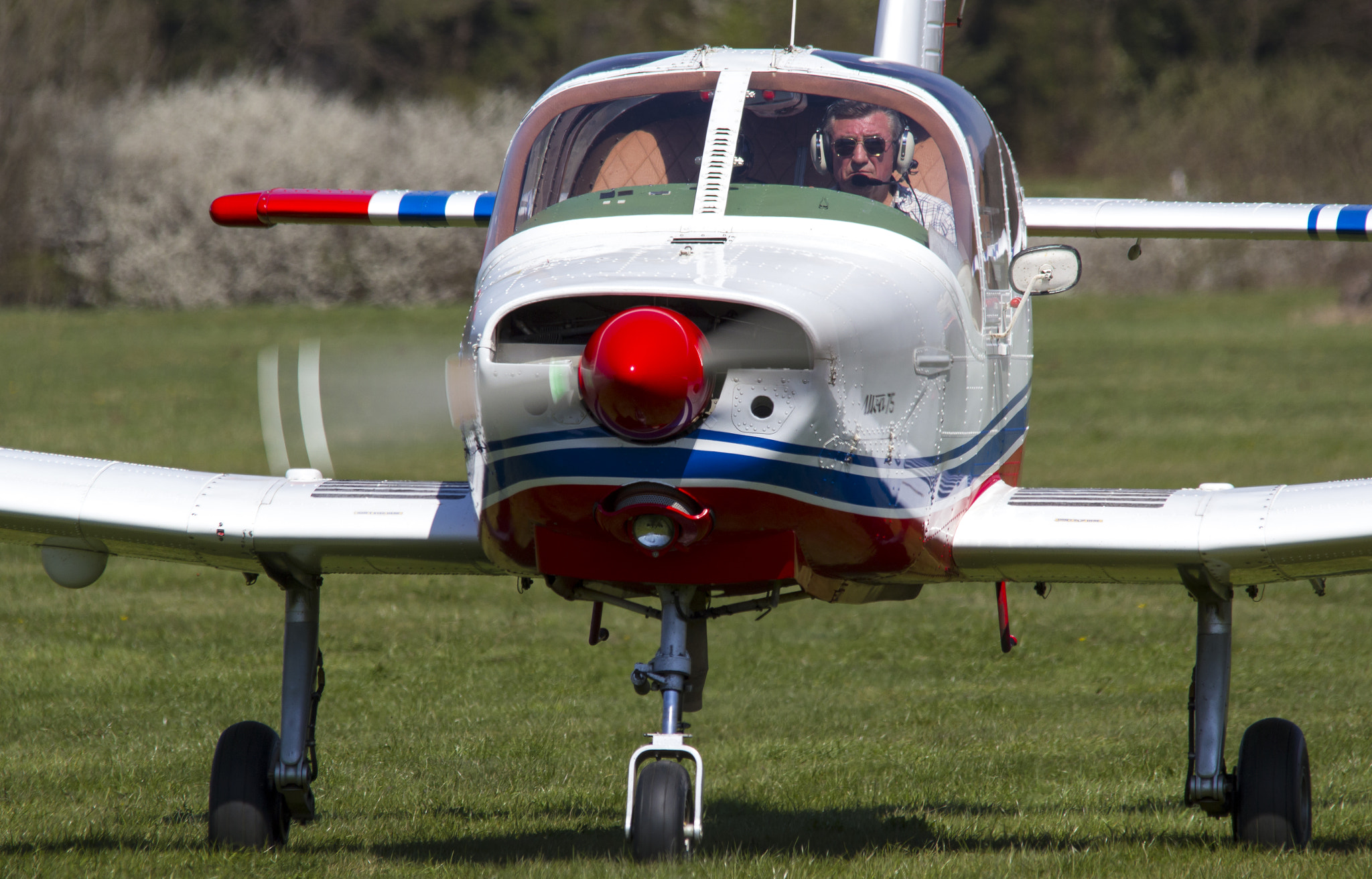 Sigma 150-500mm F5-6.3 DG OS HSM sample photo. Glider towing plane en route to re-fuel. photography