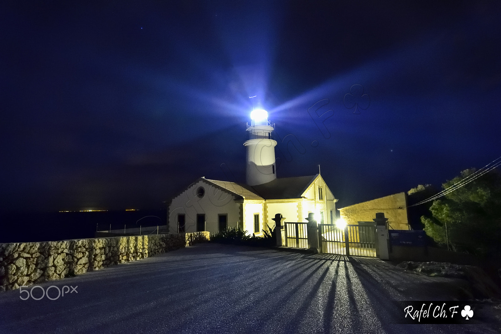 Nikon AF-S Nikkor 18-35mm F3.5-4.5G ED sample photo. Lighthouse cala ratjada photography