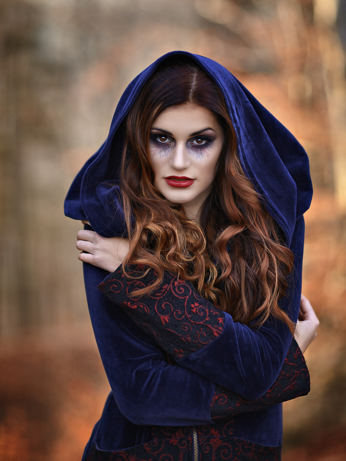 Canon EF 85mm F1.2L II USM sample photo. Vampire photography