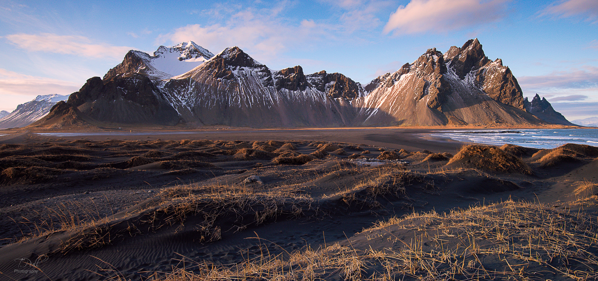 Nikon AF-S Nikkor 16-35mm F4G ED VR sample photo. Dune waves photography