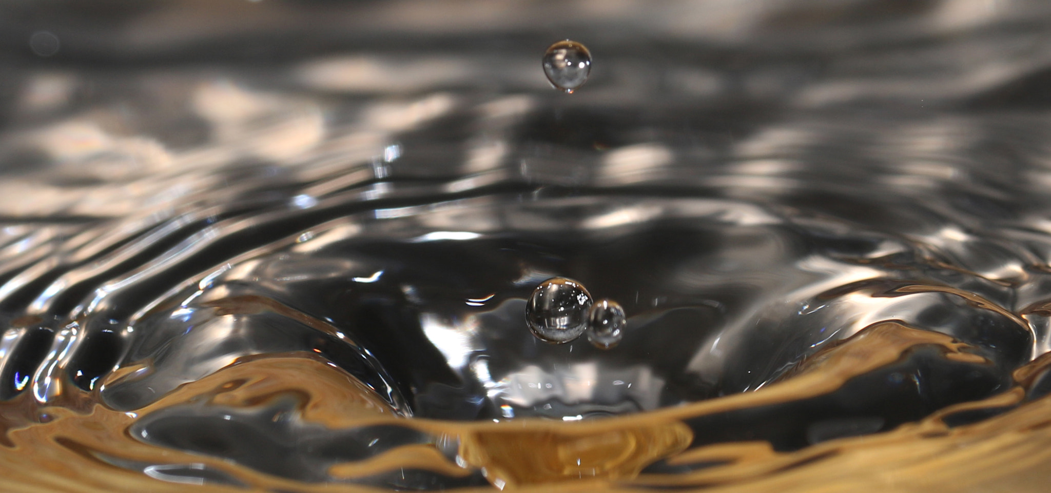 Canon EF-S 55-250mm F4-5.6 IS STM sample photo. Drop tropfen photography