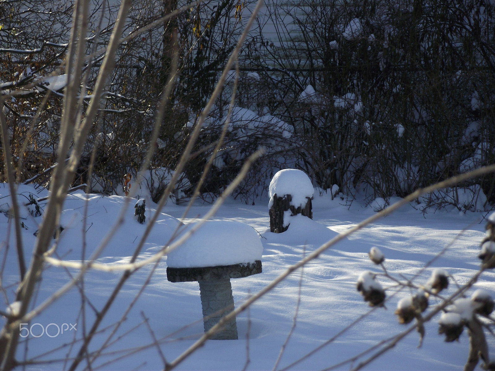 FujiFilm FinePix S1800 (FinePix S1880) sample photo. Early morning winter light with birdbath in snow. photography