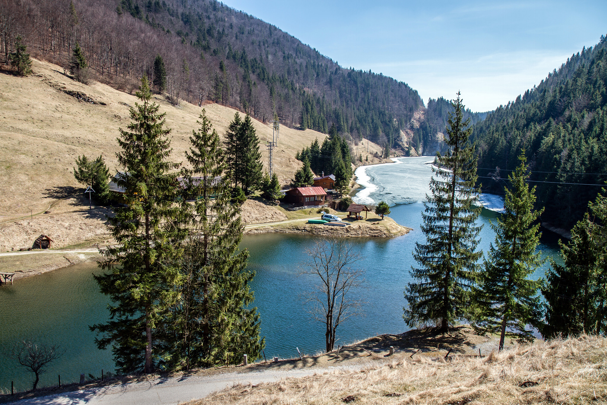 Canon EF-S 17-55mm F2.8 IS USM sample photo. Stratenska pila photography