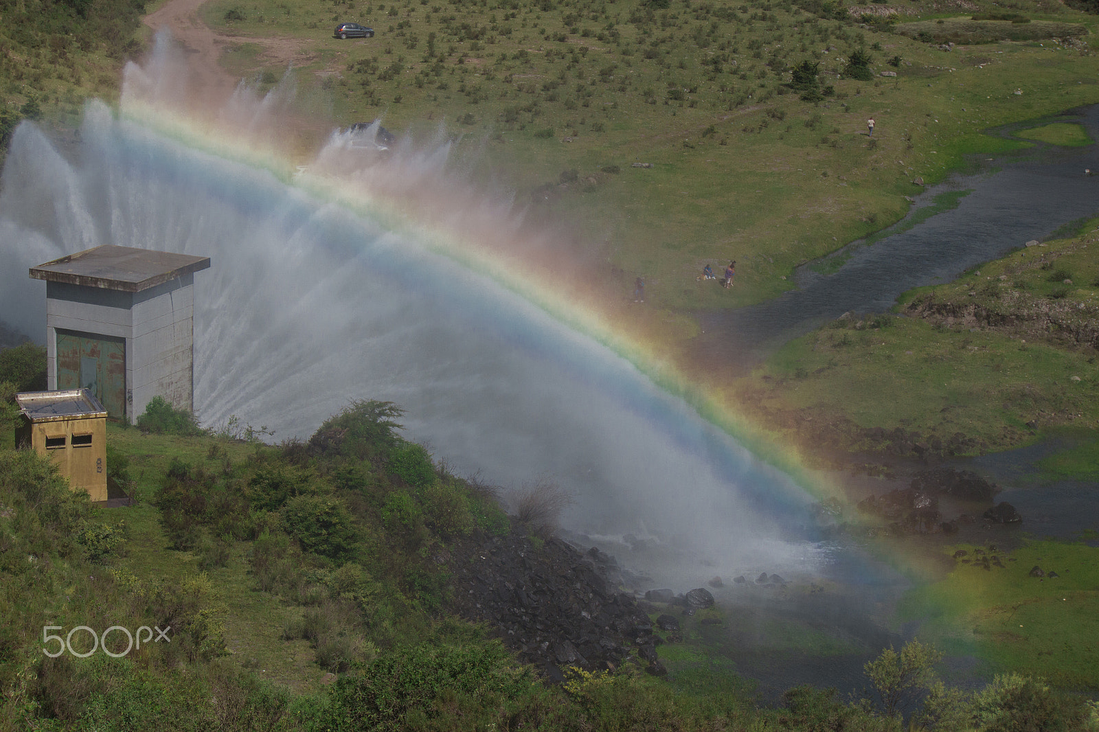 Canon EF-S 55-250mm F4-5.6 IS sample photo. Arco iris photography
