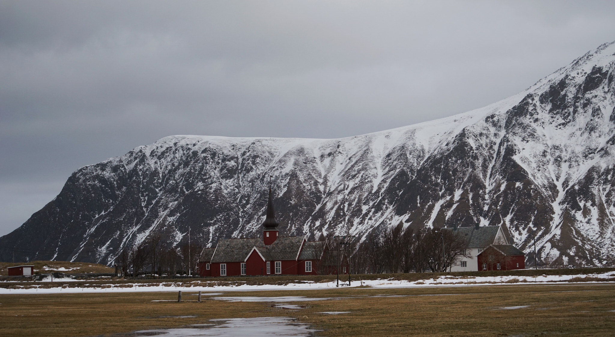 Sony a7R + Sony FE 24-240mm F3.5-6.3 OSS sample photo. Flakstad photography