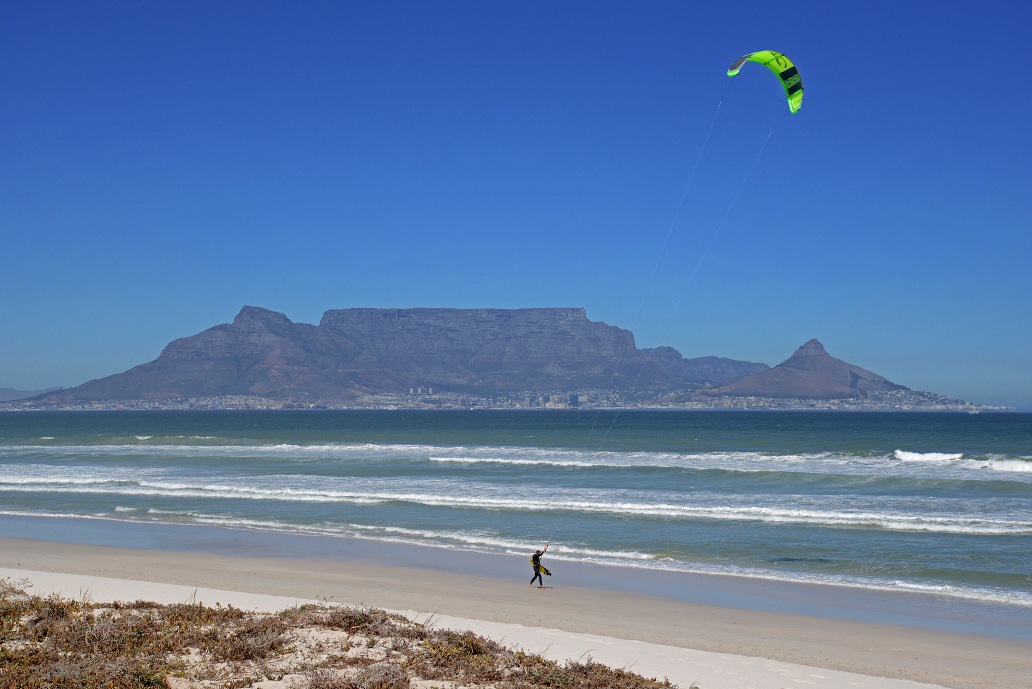 Nikon D600 + Nikon AF-S Nikkor 24-85mm F3.5-4.5G ED VR sample photo. Table mountain from bloubergstrand, capetown - south africa photography