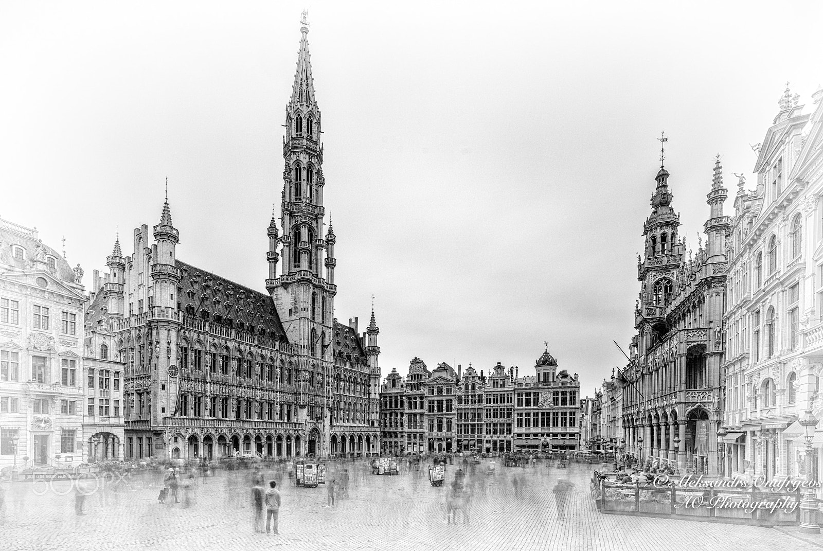 Canon EF 16-35mm F2.8L II USM sample photo. Brussels old view different interpretations photography