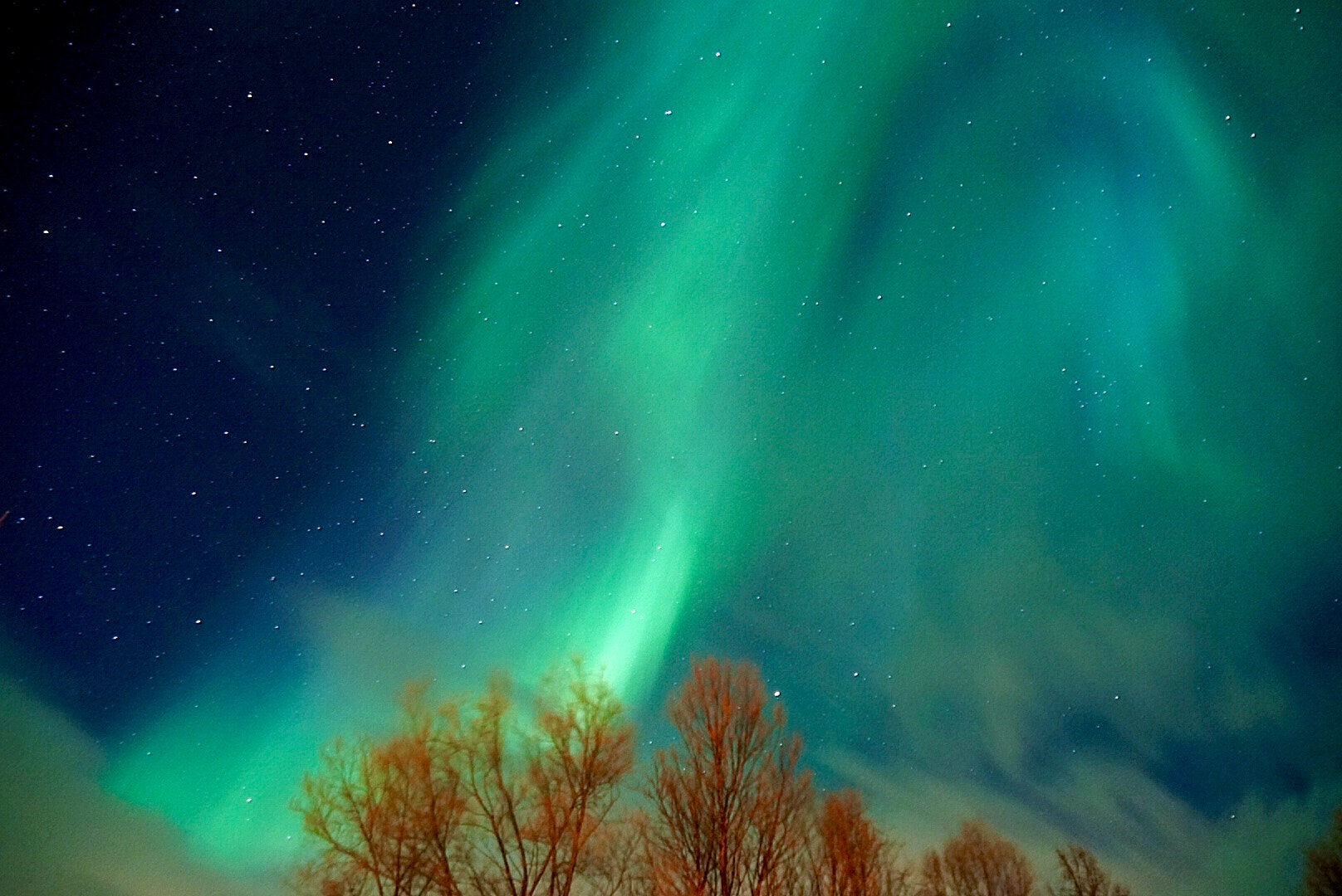 Sony FE 24-240mm F3.5-6.3 OSS sample photo. Aurora borealis über kleppstad photography