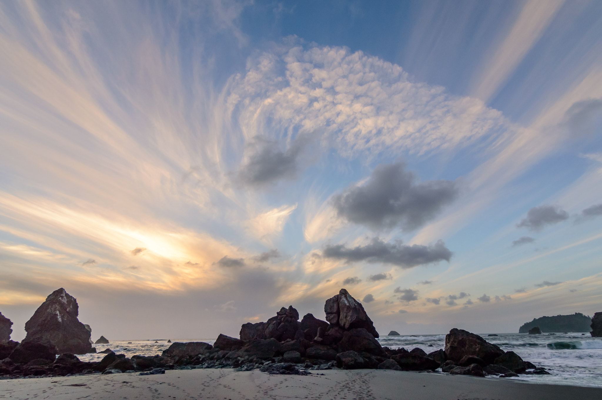 Nikon D3200 sample photo. Cloudy sunset photography