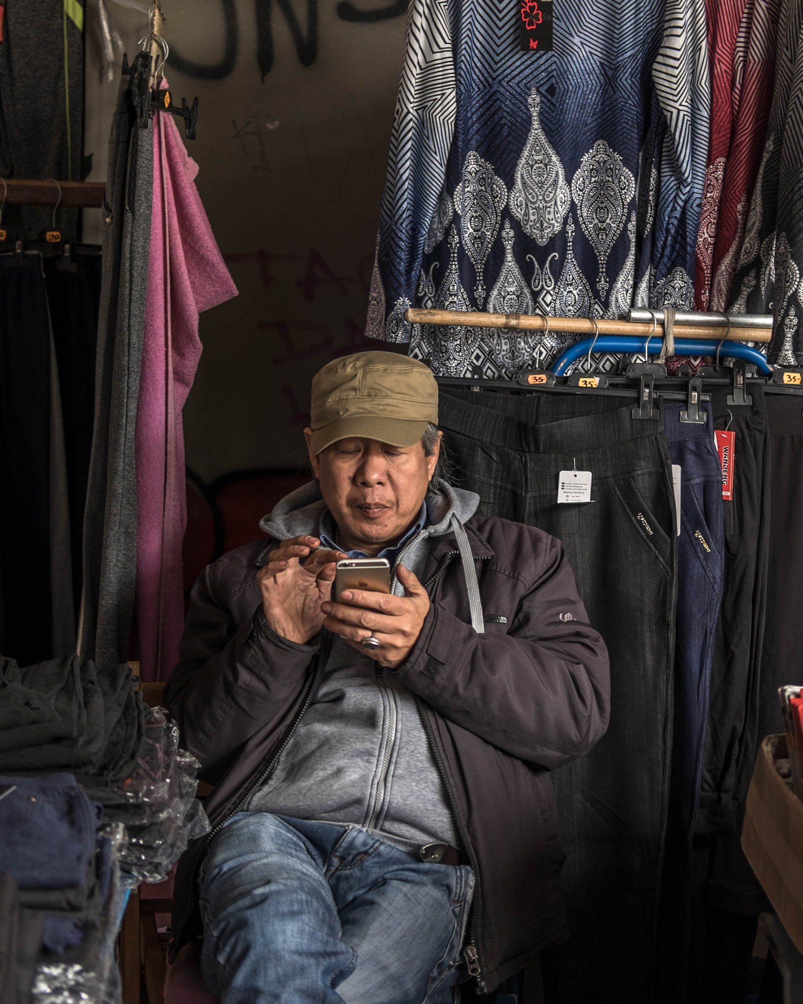 Fujifilm X-T1 + Fujifilm XF 35mm F2 R WR sample photo. Slow day photography