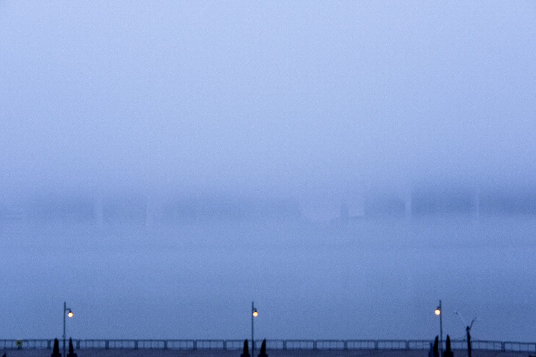 Fujifilm X-T1 + Fujifilm XF 35mm F2 R WR sample photo. Fog photography