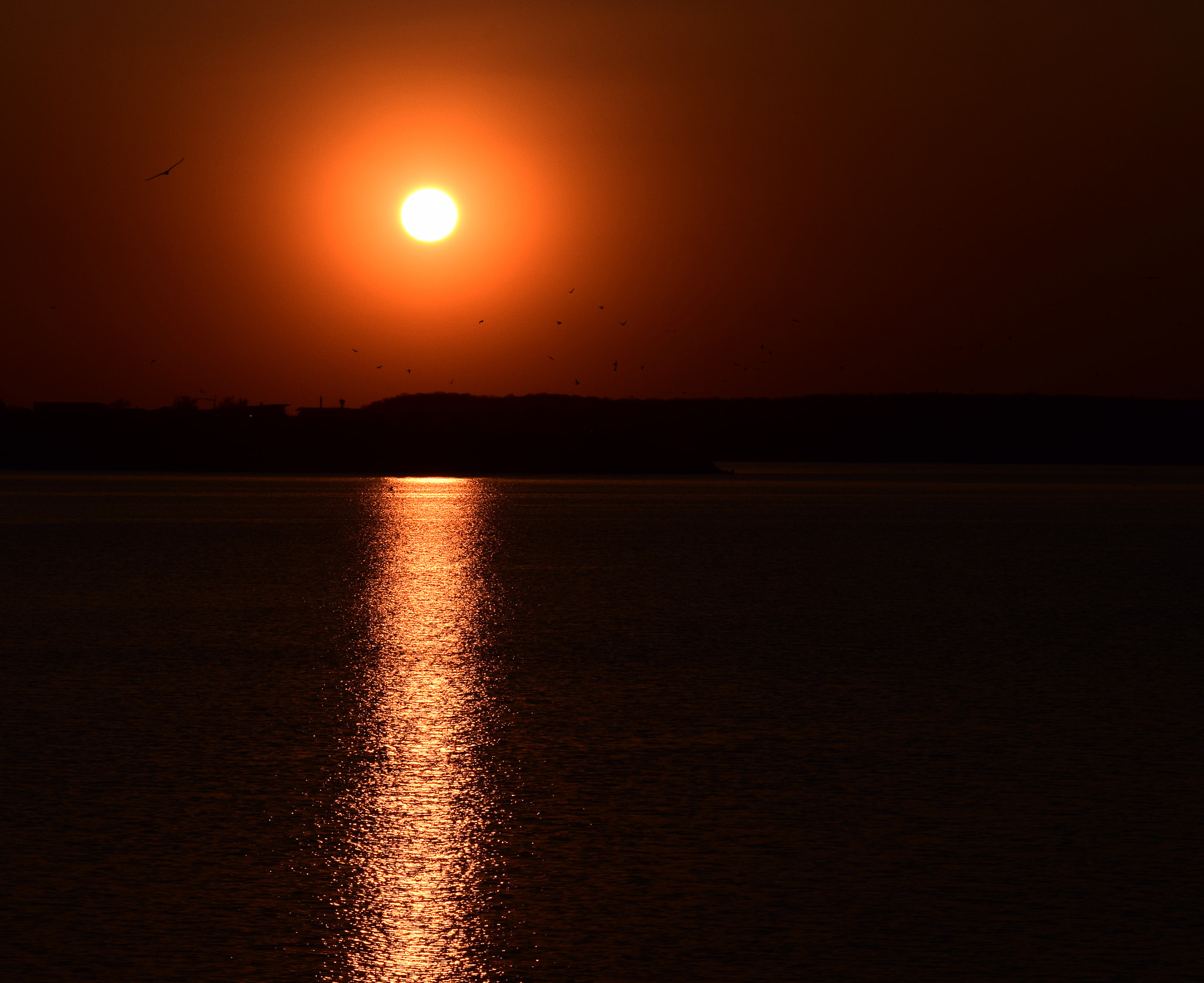 Nikon AF-S DX Micro-Nikkor 85mm F3.5G ED VR sample photo. Sunset photography