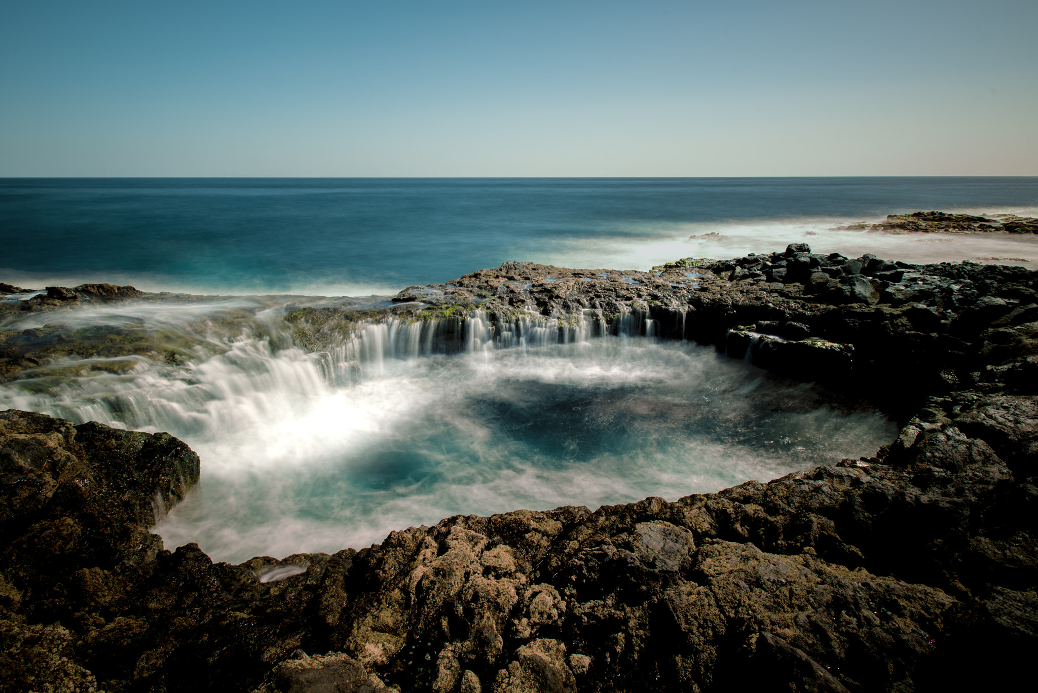 Nikon AF-S Nikkor 17-35mm F2.8D ED-IF sample photo. El pozo, gran canaria. photography