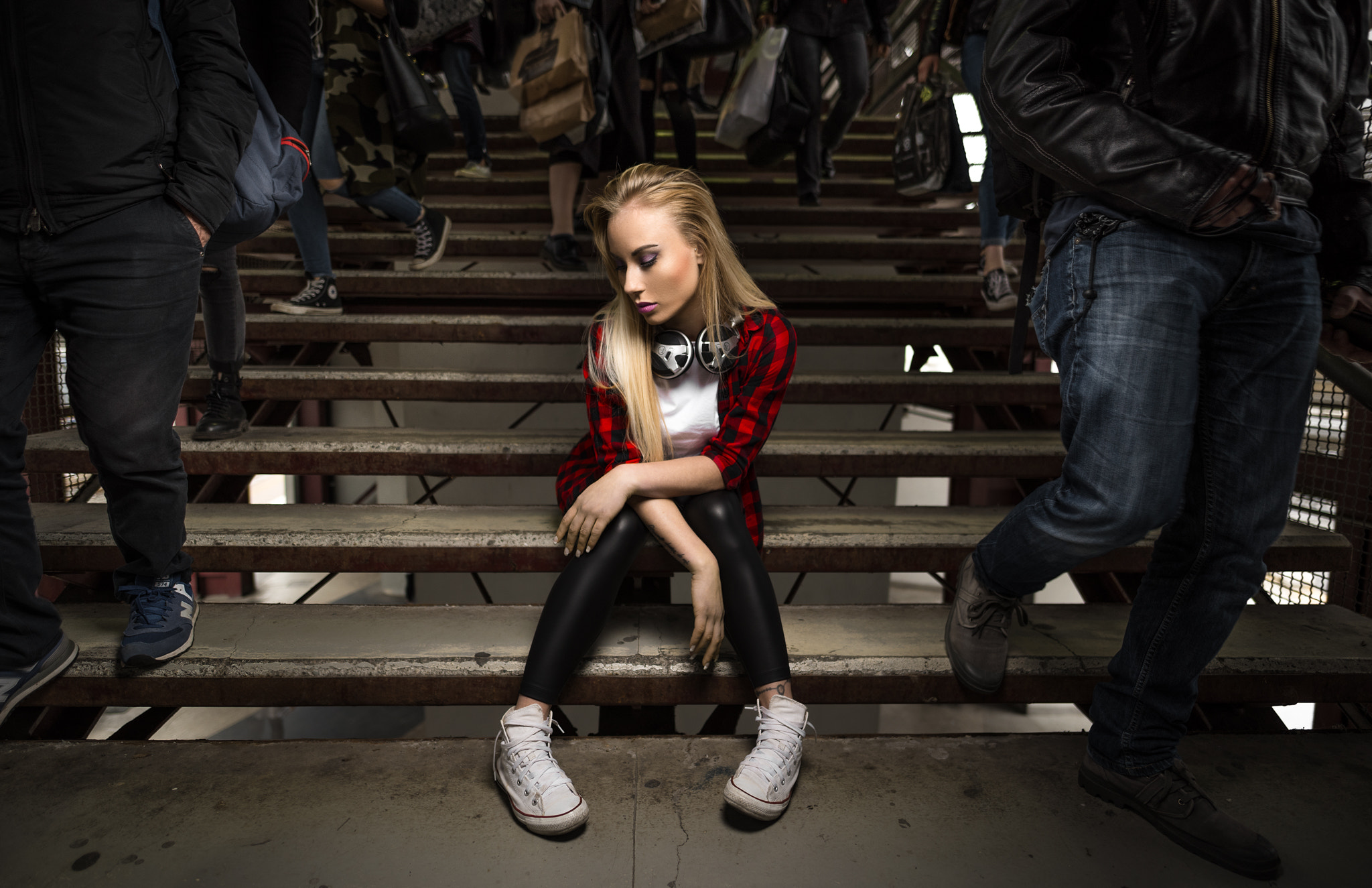 Nikon D750 + Nikon AF-S Nikkor 20mm F1.8G ED sample photo. The commuters photography