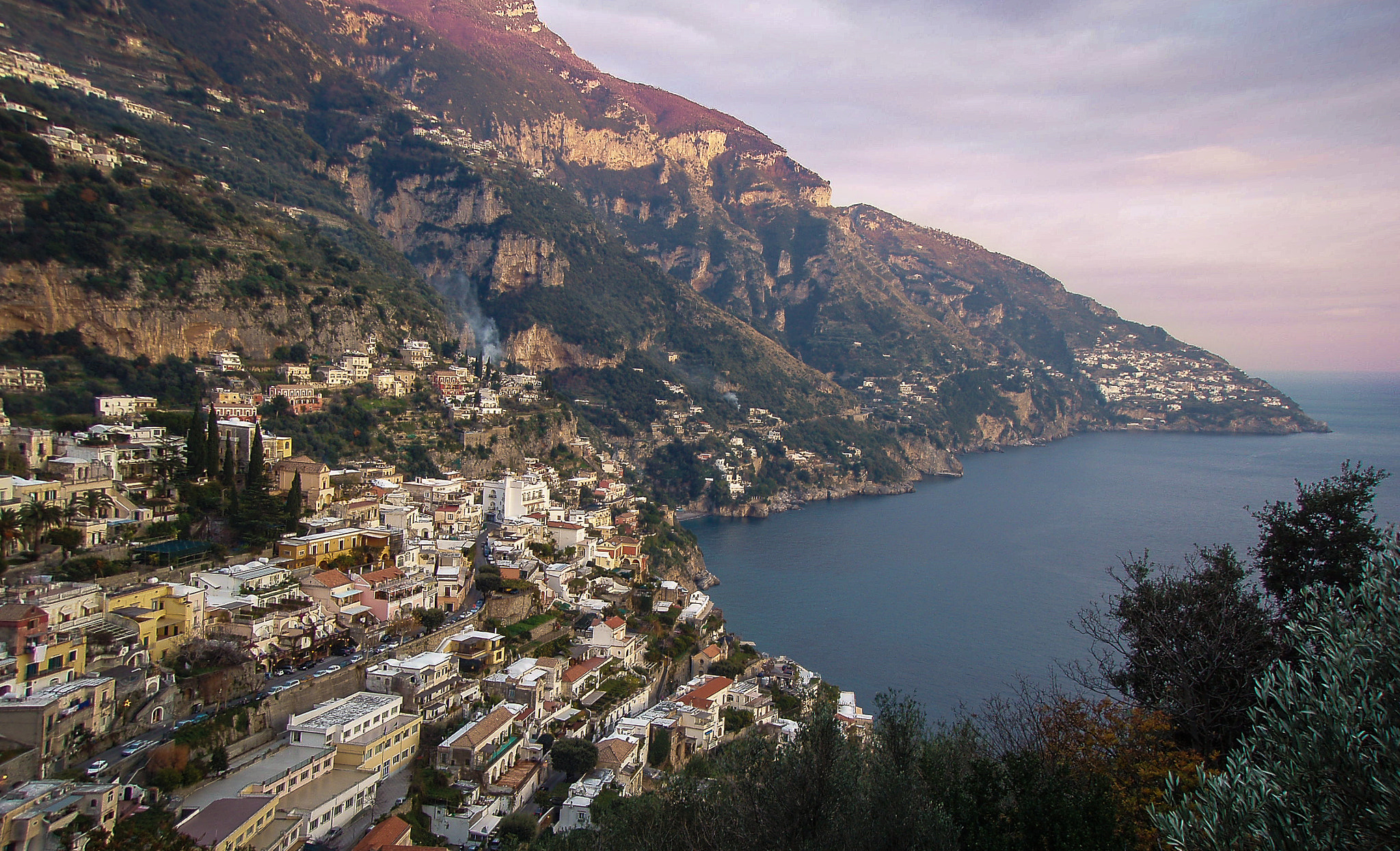 Olympus X-3,C-60Z sample photo. Ravello photography