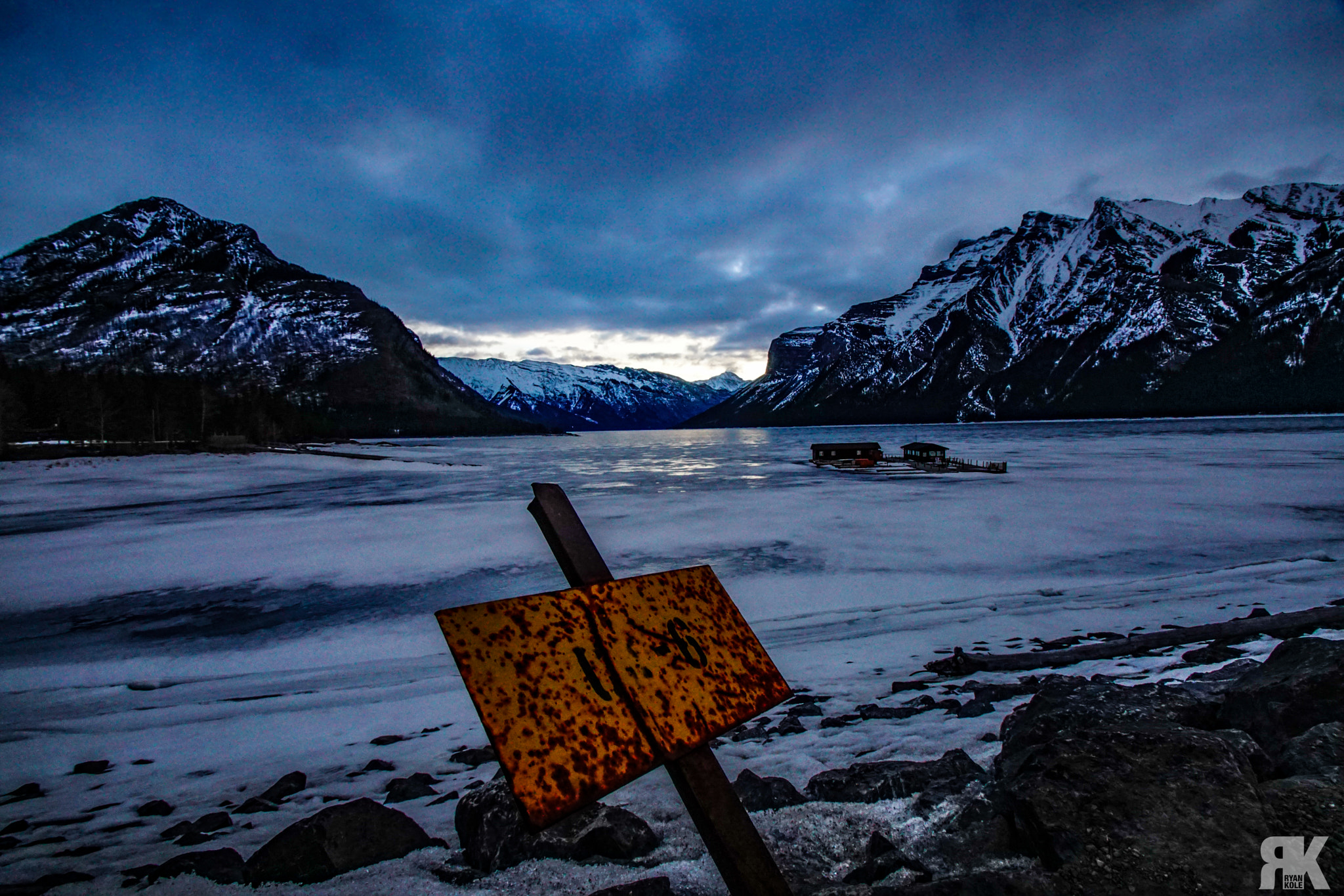 Sony ILCA-77M2 sample photo. Lake minnewanka sunrise photography