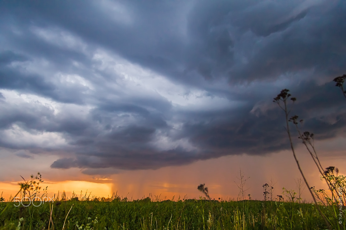 Canon EF-S 17-85mm F4-5.6 IS USM sample photo. Storm photography