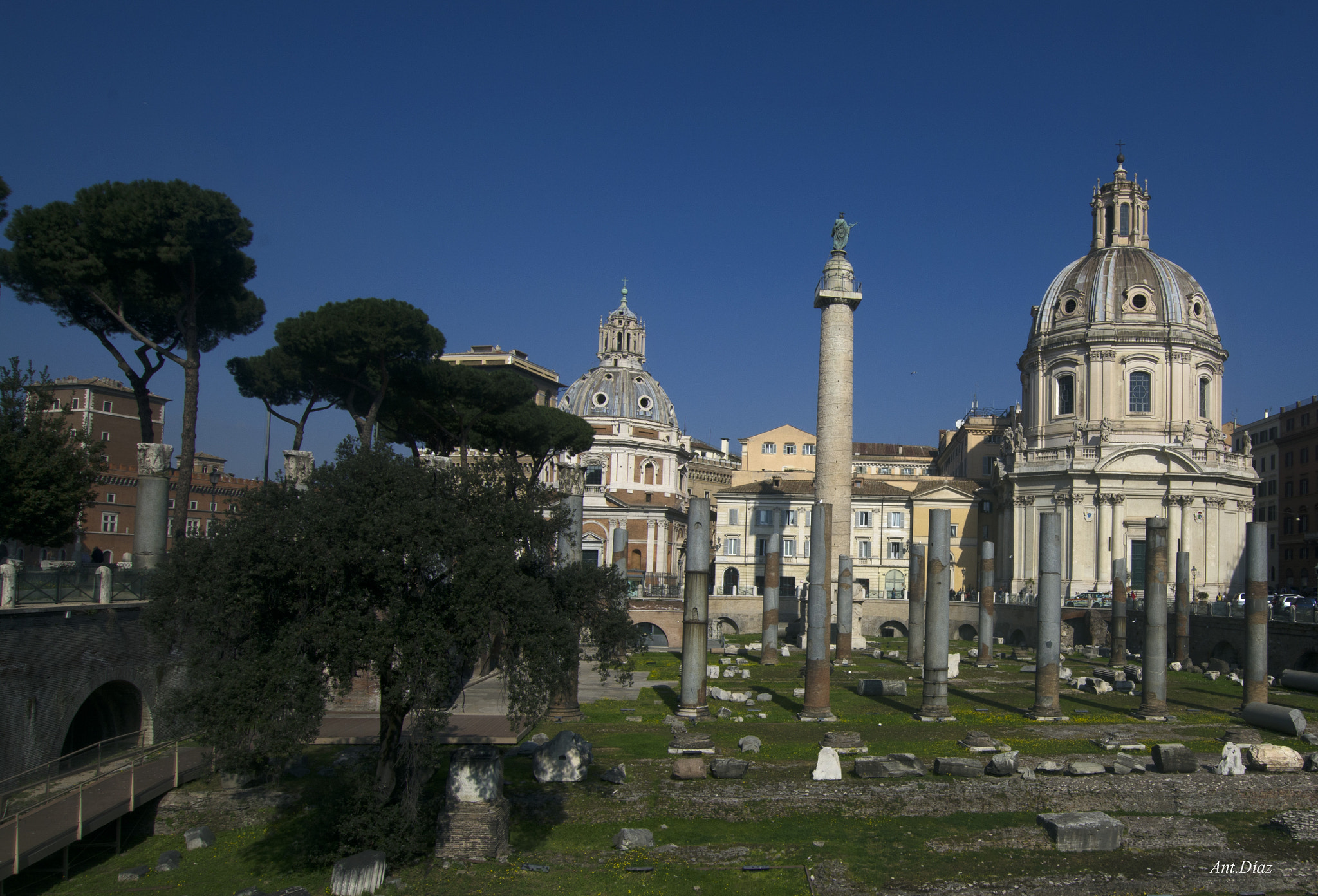 Sigma 10-20mm F3.5 EX DC HSM sample photo. Roma photography