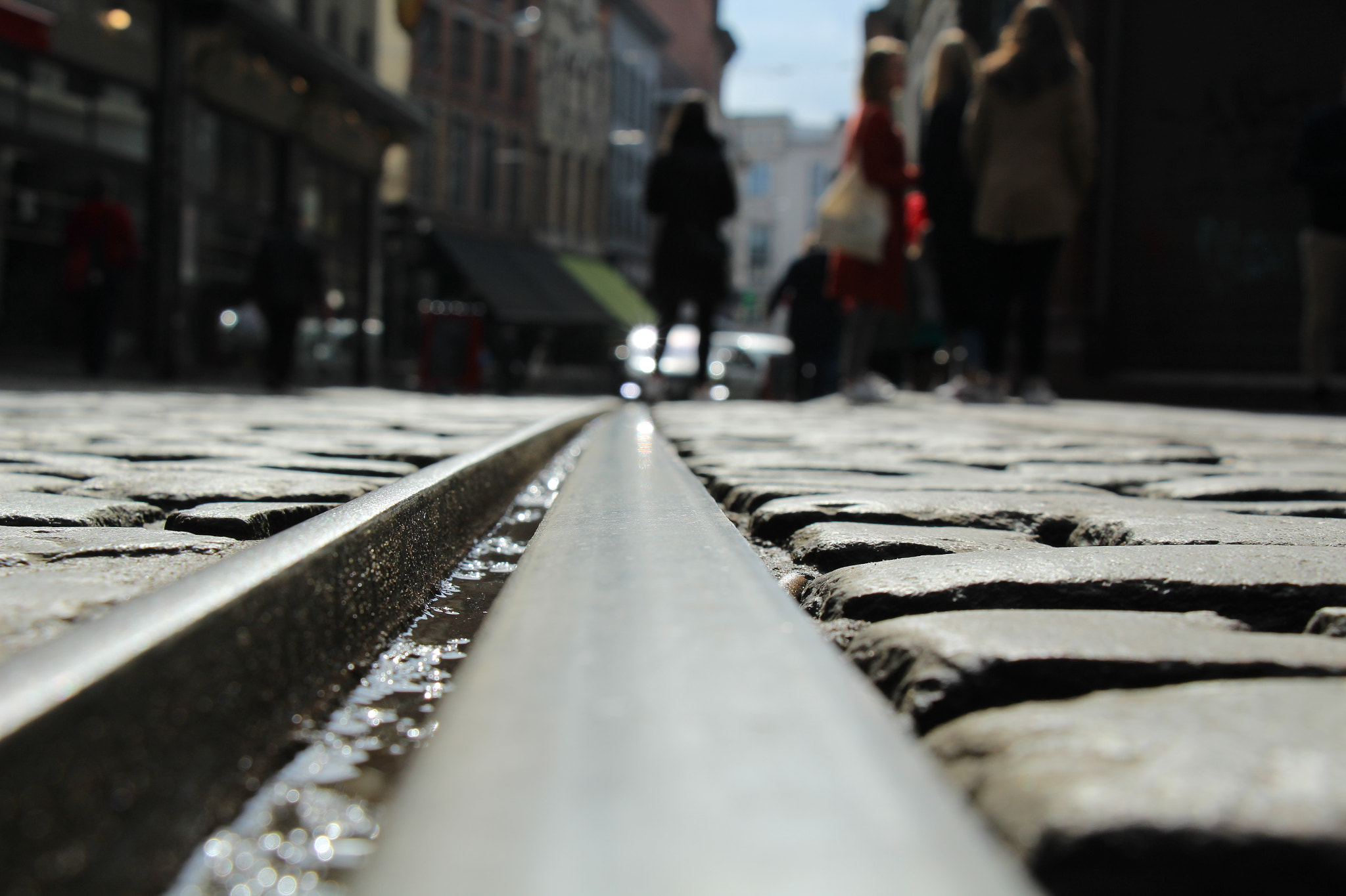 Canon EOS 1200D (EOS Rebel T5 / EOS Kiss X70 / EOS Hi) sample photo. Streets of antwerp photography