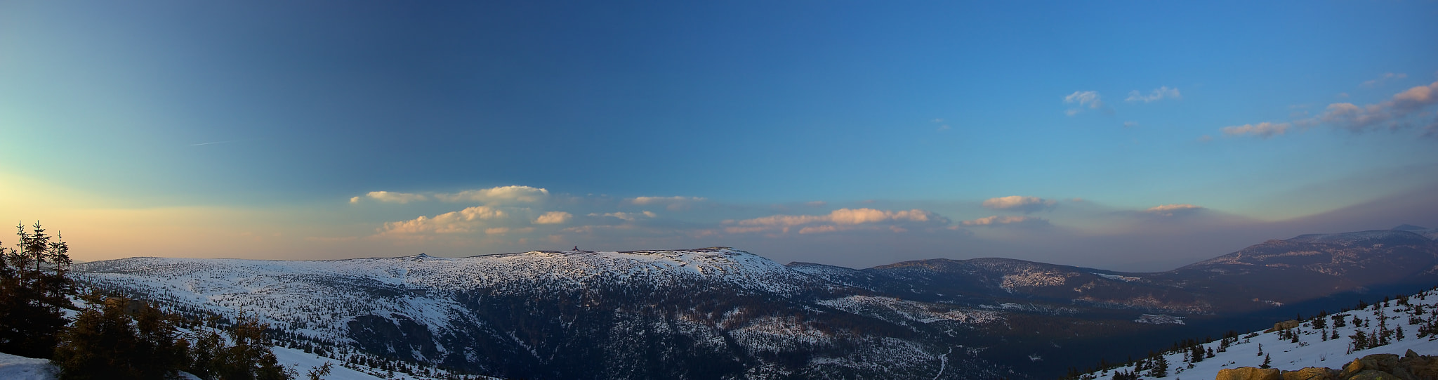 Canon EF-S 17-55mm F2.8 IS USM sample photo. Panorama poland's borders in sight photography