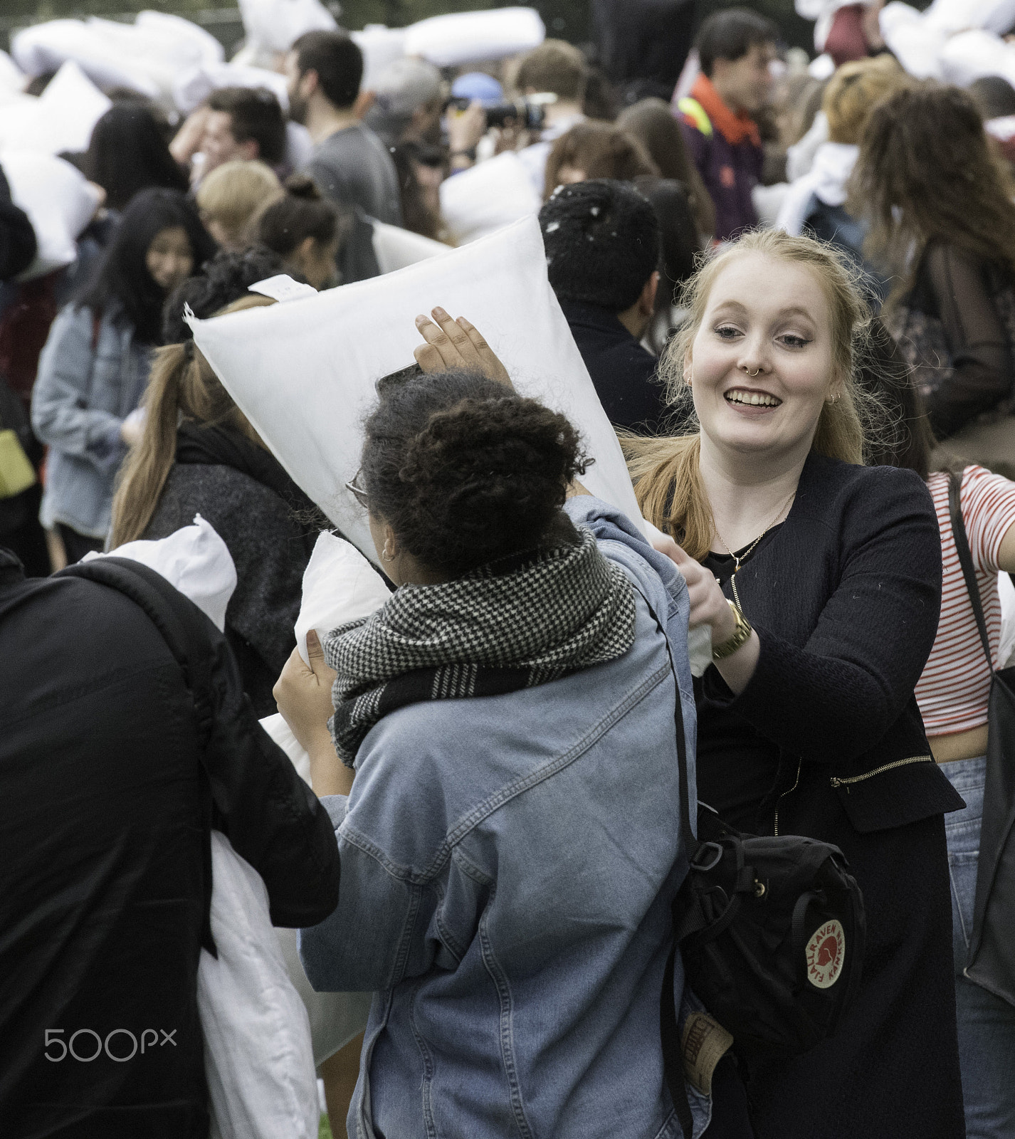 Nikon AF-S Nikkor 70-200mm F2.8G ED VR II sample photo. International pillow fight day 2017 london photography