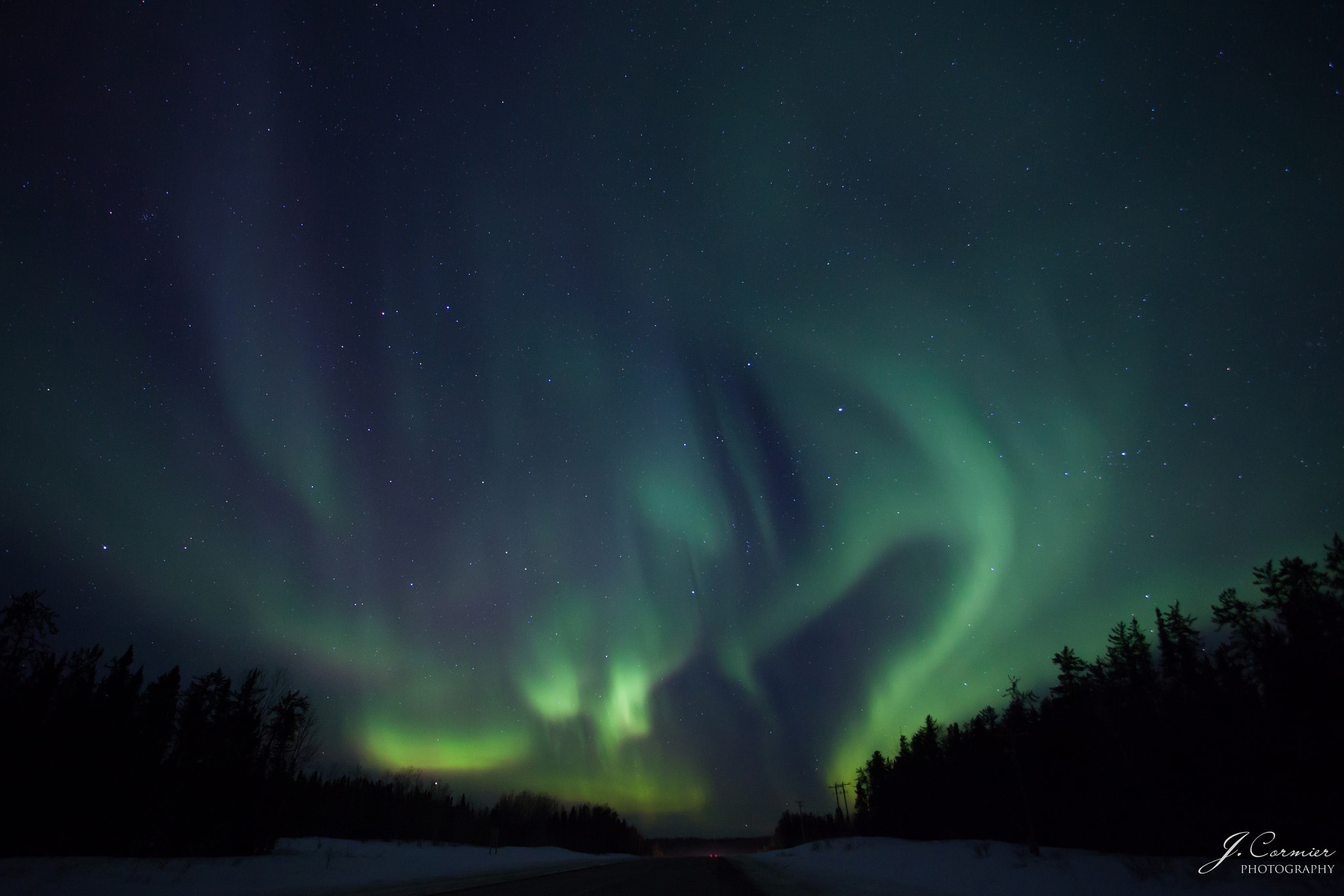 Canon EF 17-40mm F4L USM sample photo. Northern lights photography