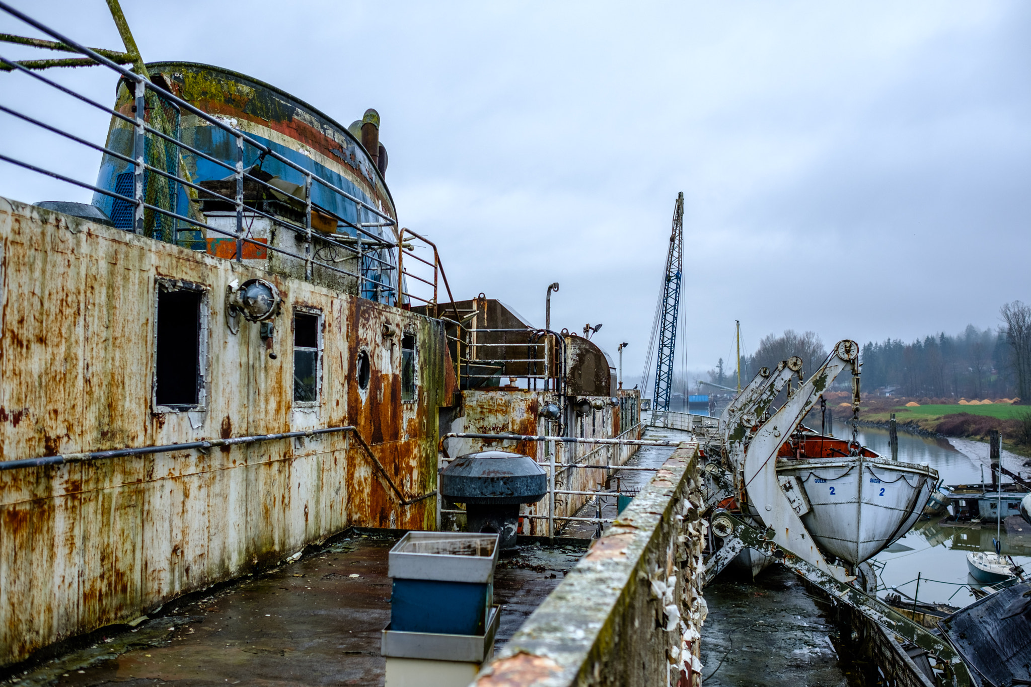 Fujifilm XF 23mm F1.4 R sample photo. Decaying photography