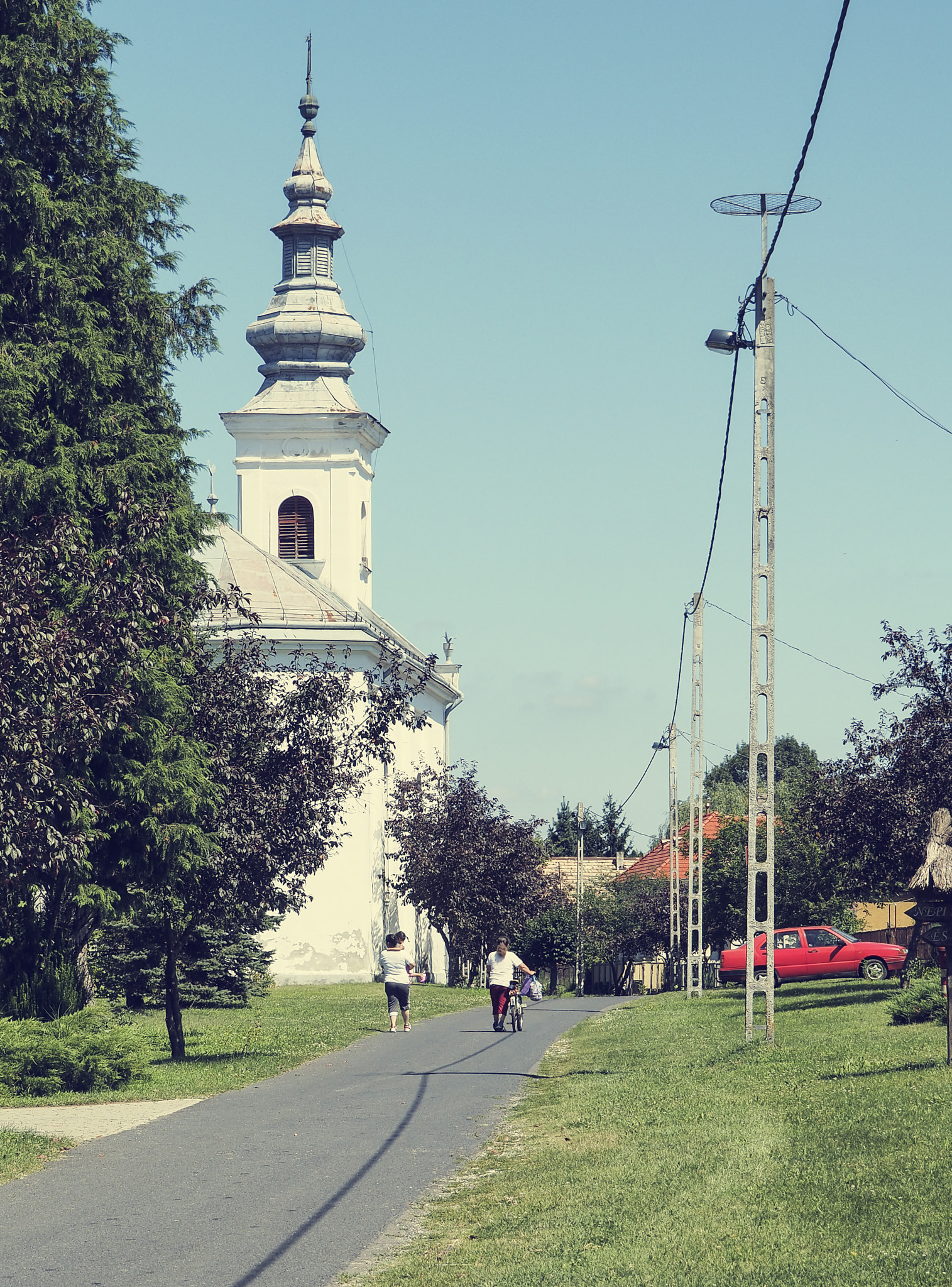 OLYMPUS M.14-150mm F4.0-5.6 II sample photo. Old village in hungary (kisbajom) photography