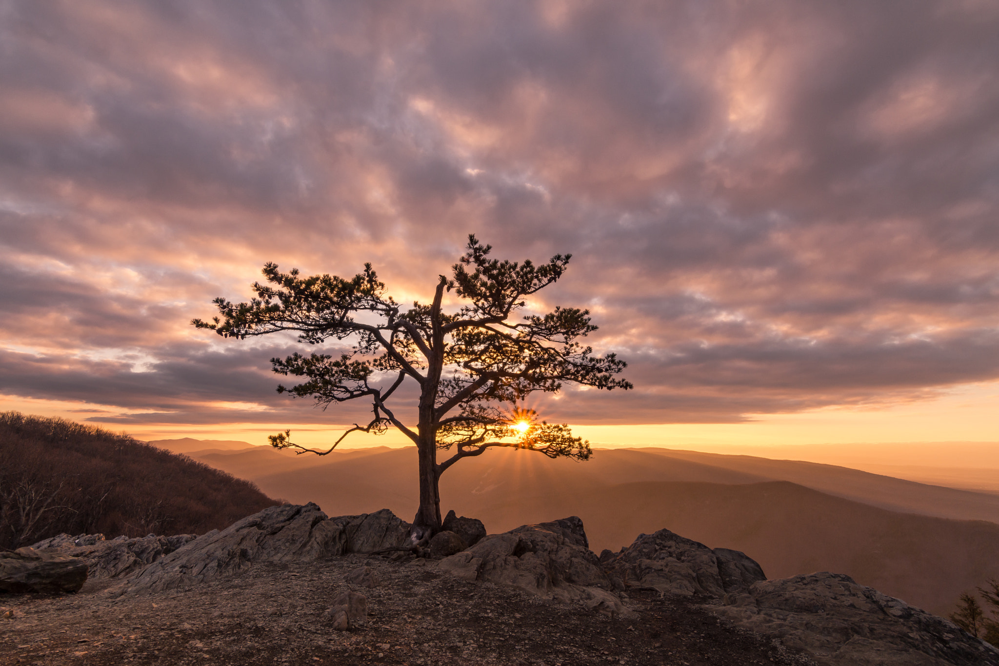 Nikon D7200 sample photo. Sunset on the blue ridge parkway photography