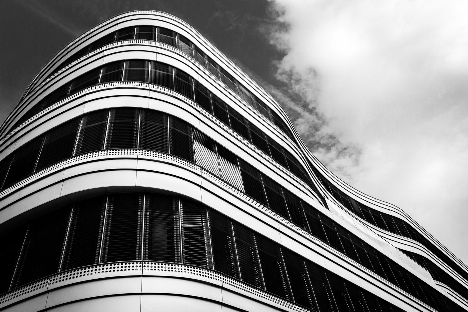 Canon EOS 5D + Canon EF 24-105mm F4L IS USM sample photo. Lines under the sky photography