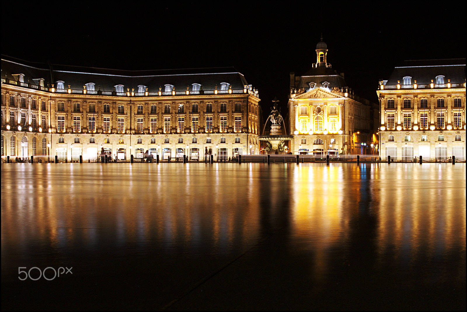 Canon EOS-1D Mark III sample photo. Miroir d'eau, bordeaux photography
