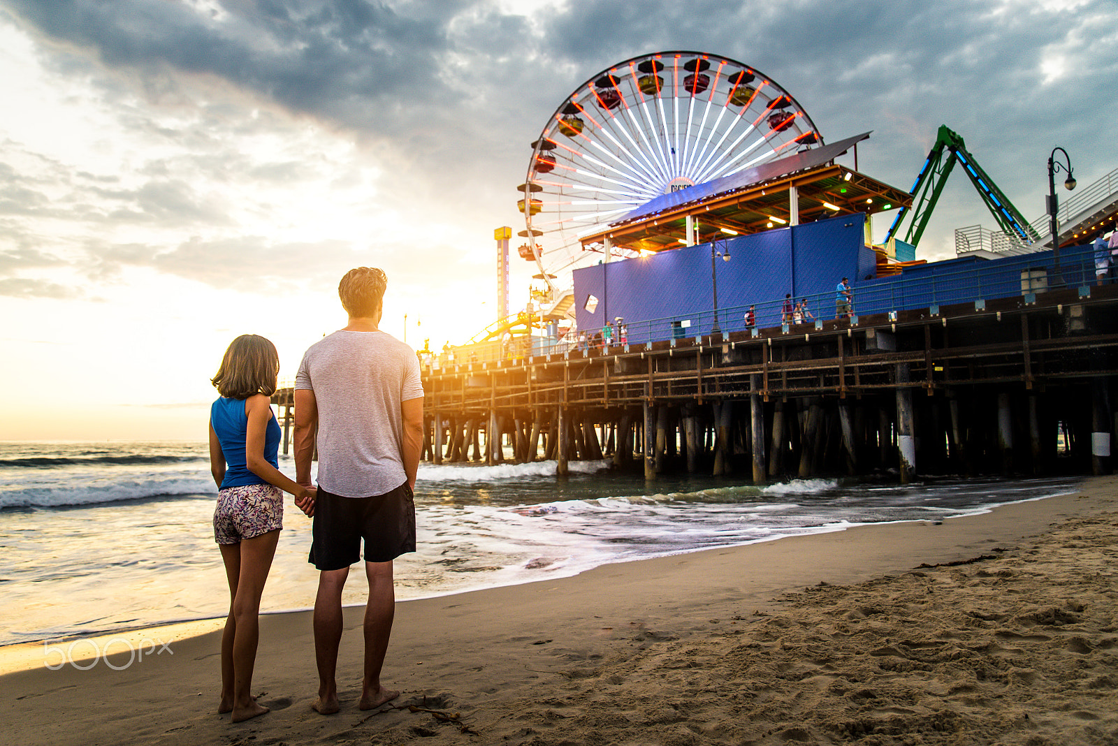 Nikon D610 sample photo. Couple in love at the beach photography