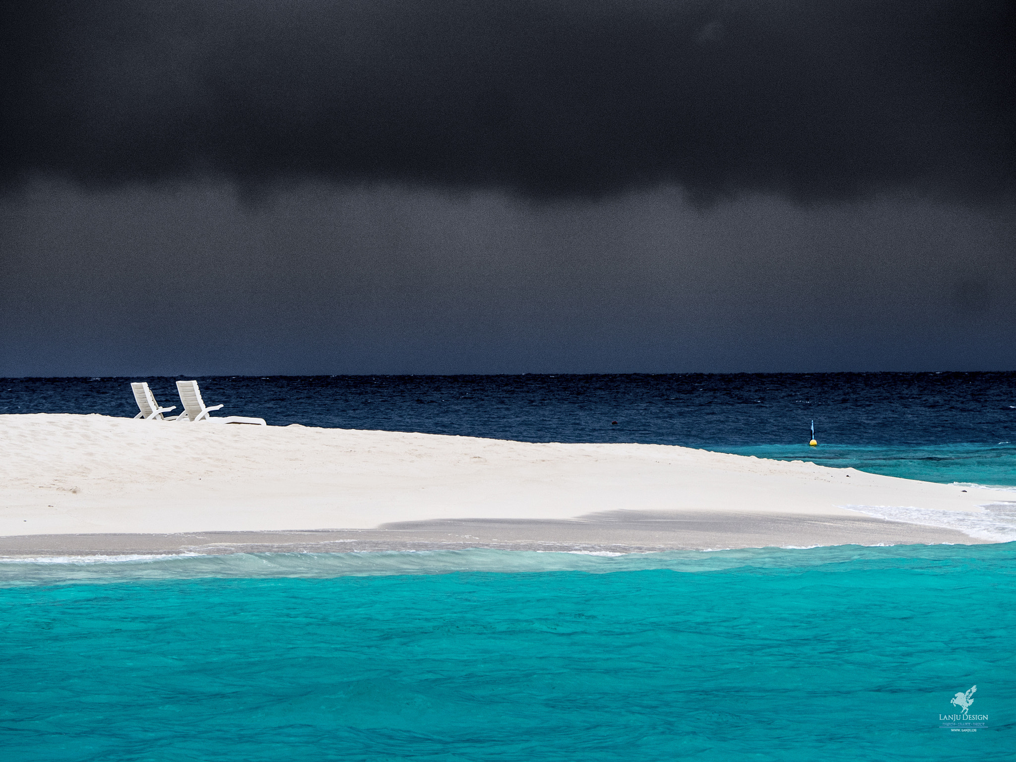 Olympus OM-D E-M10 II sample photo. Rain is coming photography