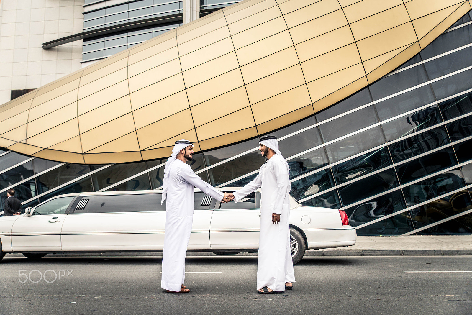Tamron SP 24-70mm F2.8 Di VC USD sample photo. Arabian men in the emirates photography