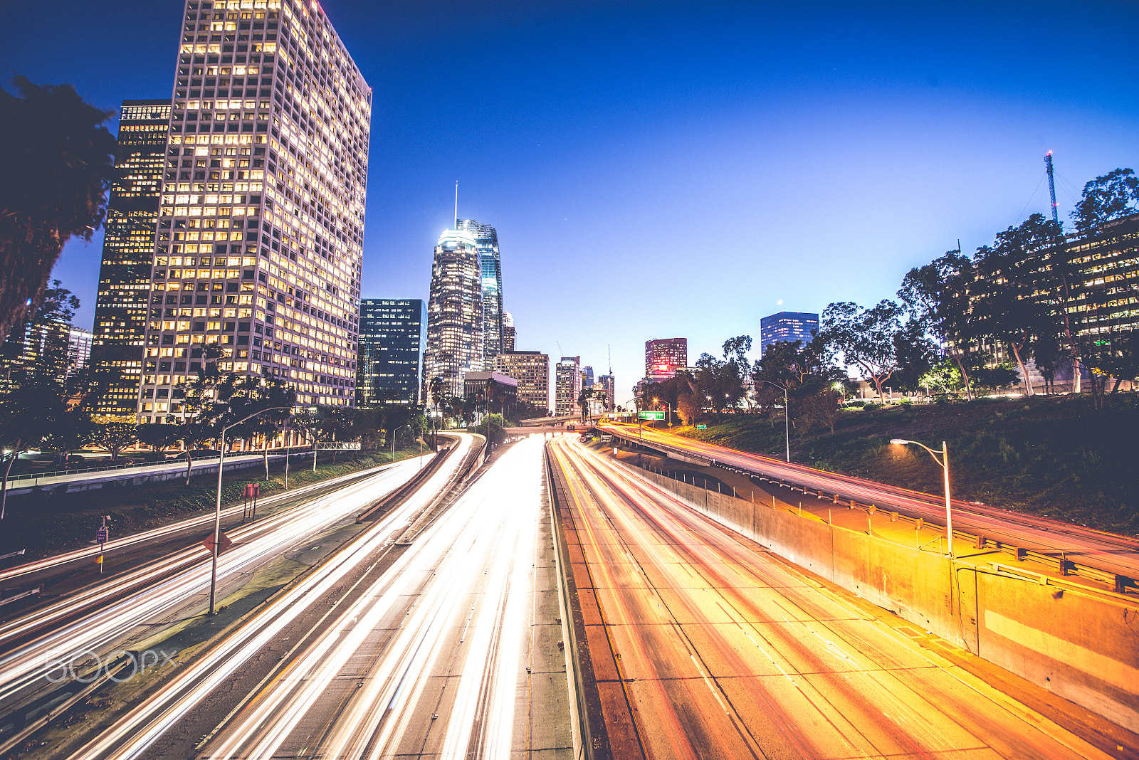 Nikon D610 + Sigma 12-24mm F4.5-5.6 II DG HSM sample photo. Los angeles downtown photography