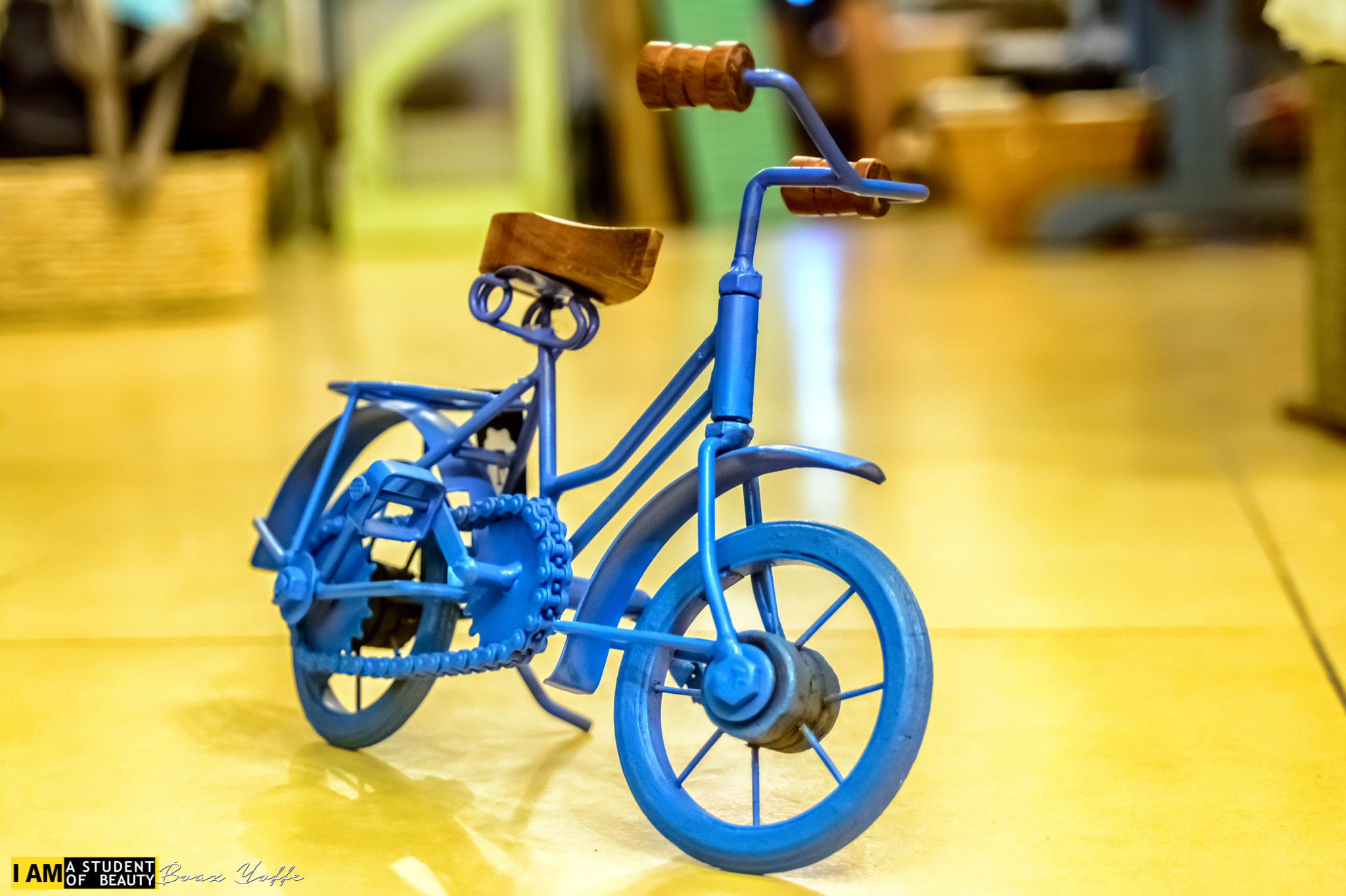 Nikon D7100 + AF Zoom-Nikkor 28-105mm f/3.5-4.5D IF sample photo. Very small bike... photography