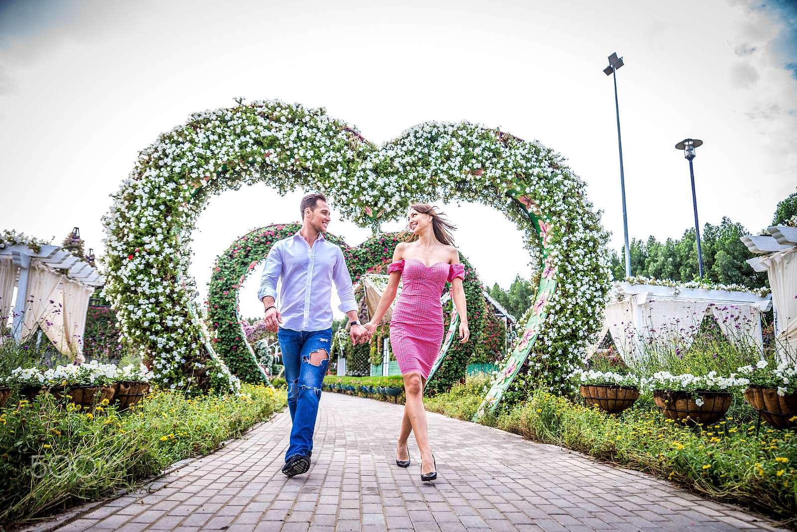 Tamron SP 24-70mm F2.8 Di VC USD sample photo. Couple in love photography