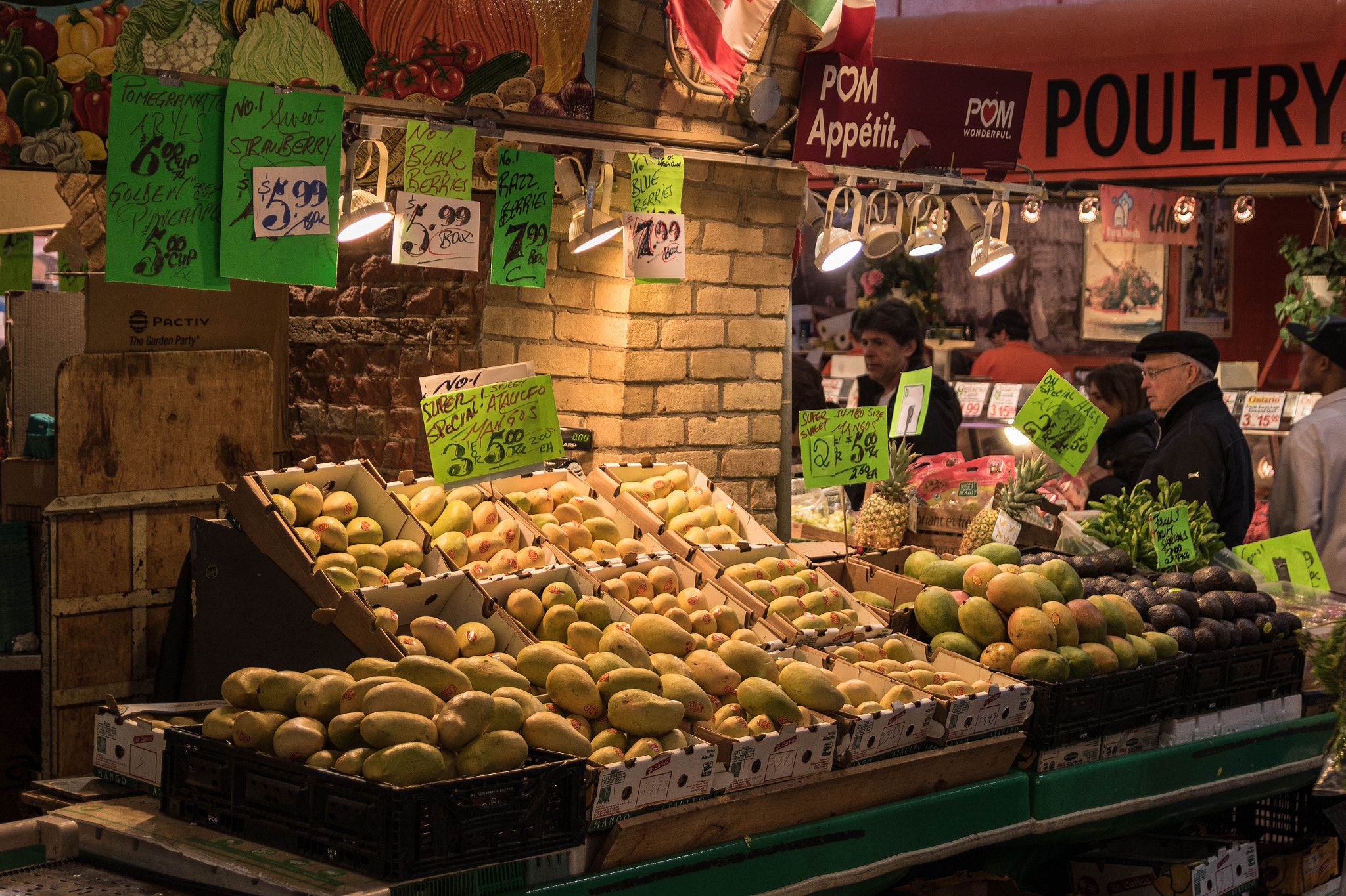 Sigma 17-50mm F2.8 EX DC OS HSM sample photo. Mangos photography