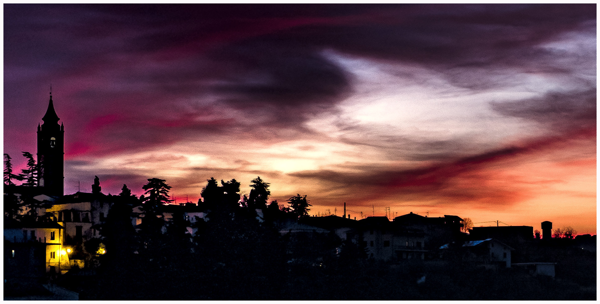 Olympus OM-D E-M5 II sample photo. The sky at sunset photography