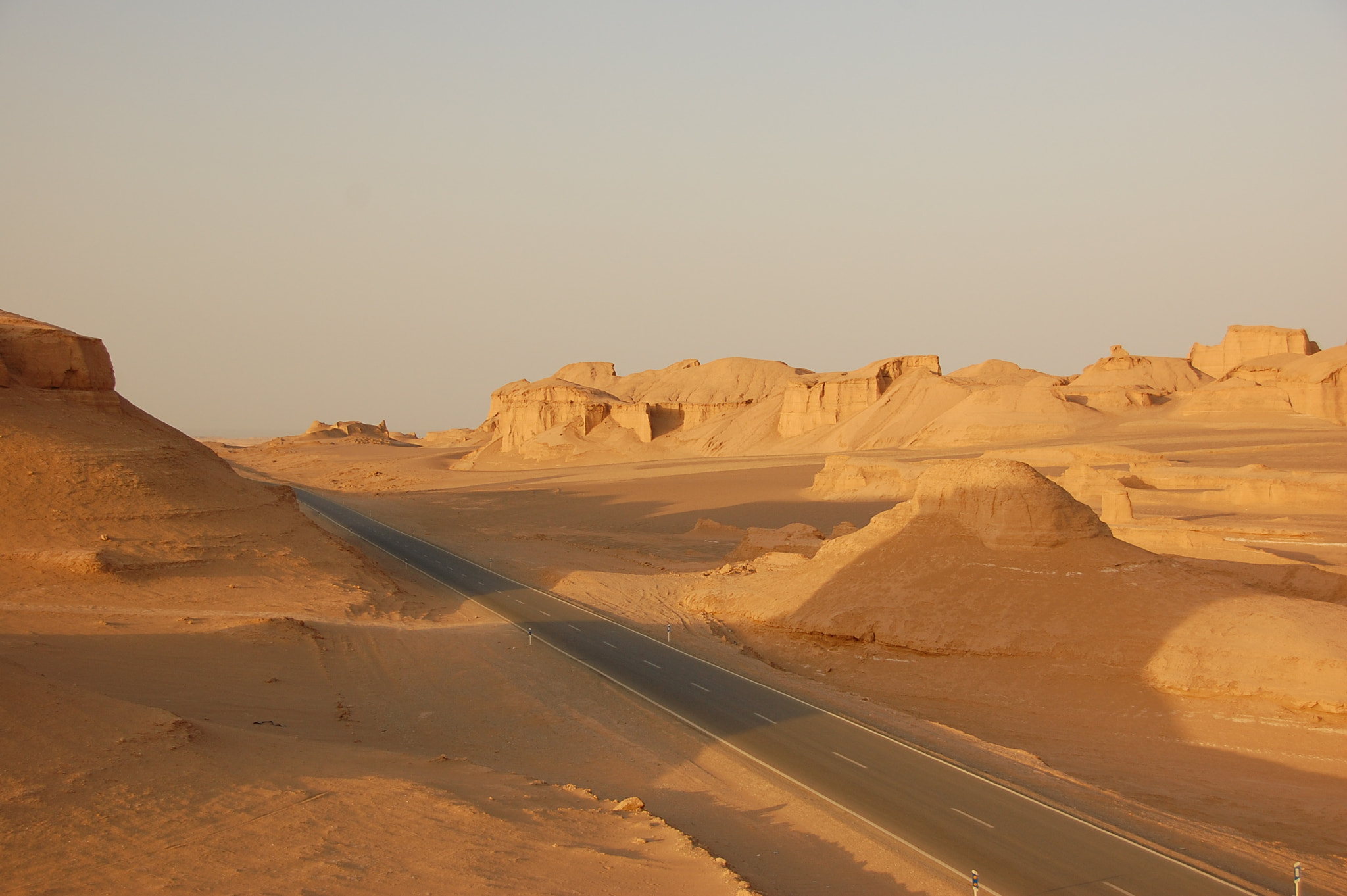 Nikon D40 sample photo. Road through the desert photography