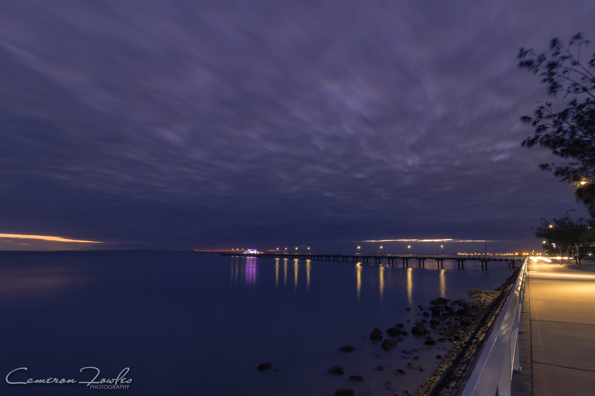 Canon EOS 1200D (EOS Rebel T5 / EOS Kiss X70 / EOS Hi) + Canon EF-S 10-18mm F4.5–5.6 IS STM sample photo. Sunrise at shorncliffe pier photography