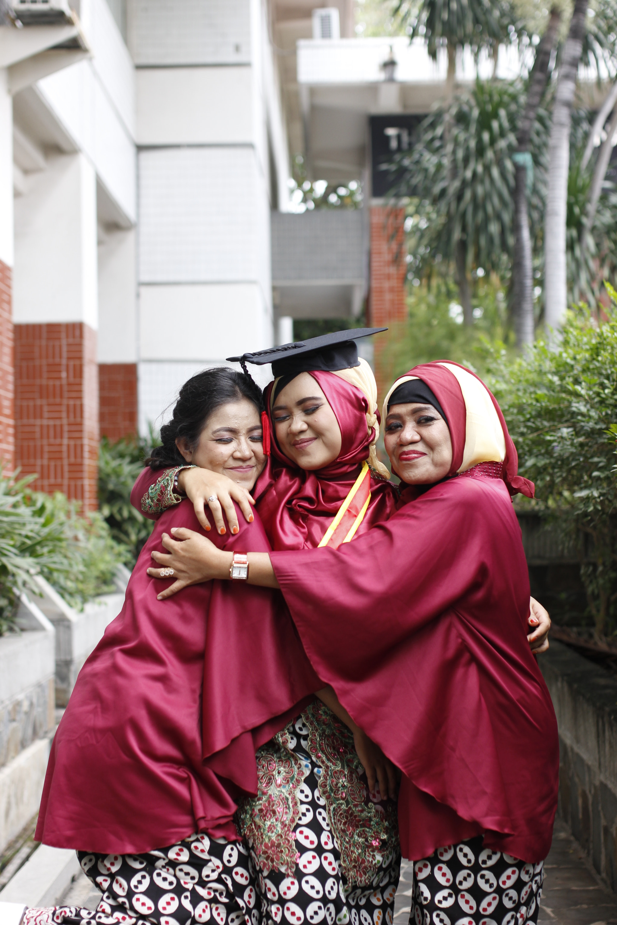 Sigma 35mm F1.4 DG HSM Art sample photo. Graduation  photography