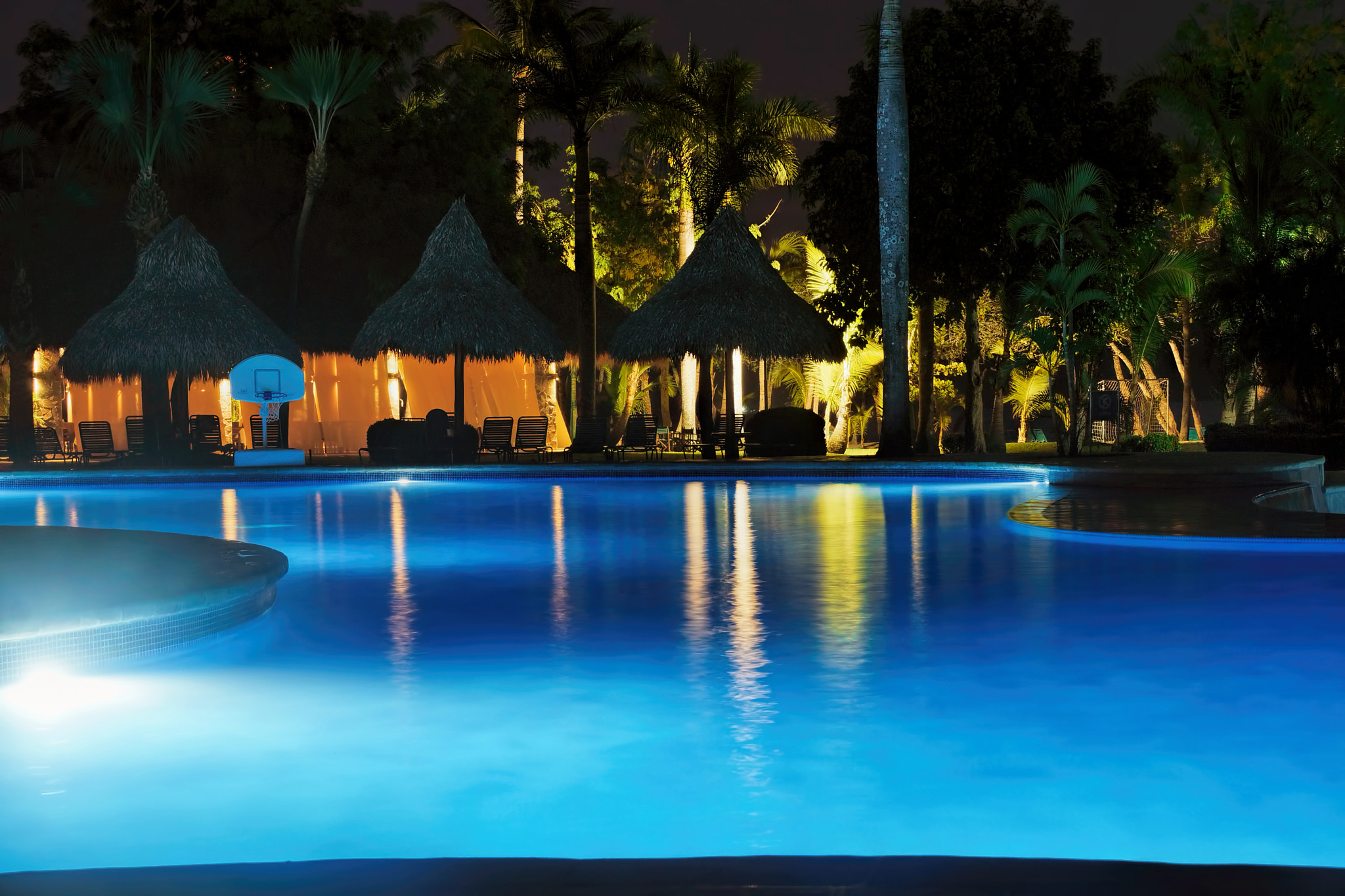 Sony DT 18-250mm F3.5-6.3 sample photo. Calm at night, pacific coast of costa rica photography