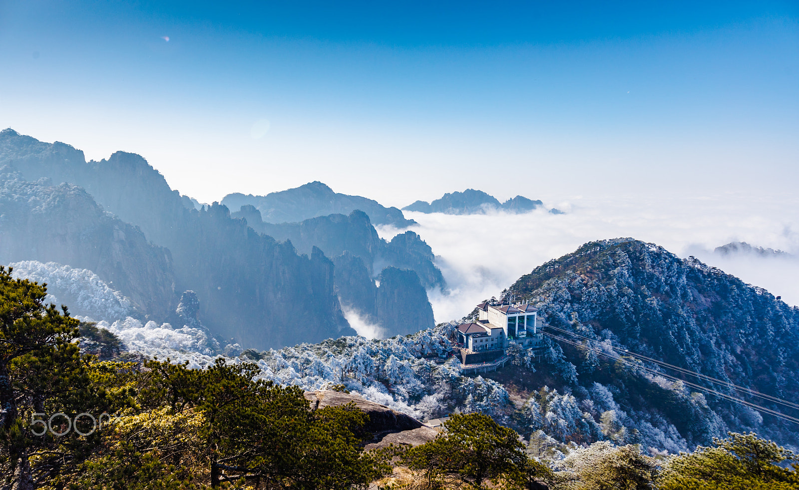 Canon EOS 5D Mark IV + Canon EF 11-24mm F4L USM sample photo. Huangshan photography