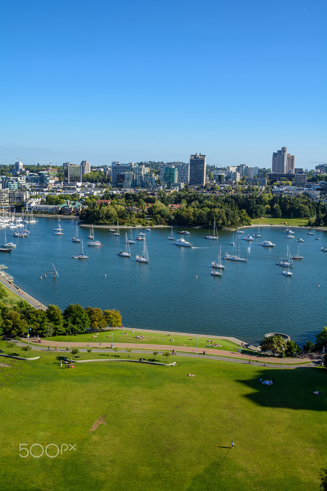 Nikon AF-S Nikkor 24-120mm F4G ED VR sample photo. Beautiful view downtown of vancouver photography