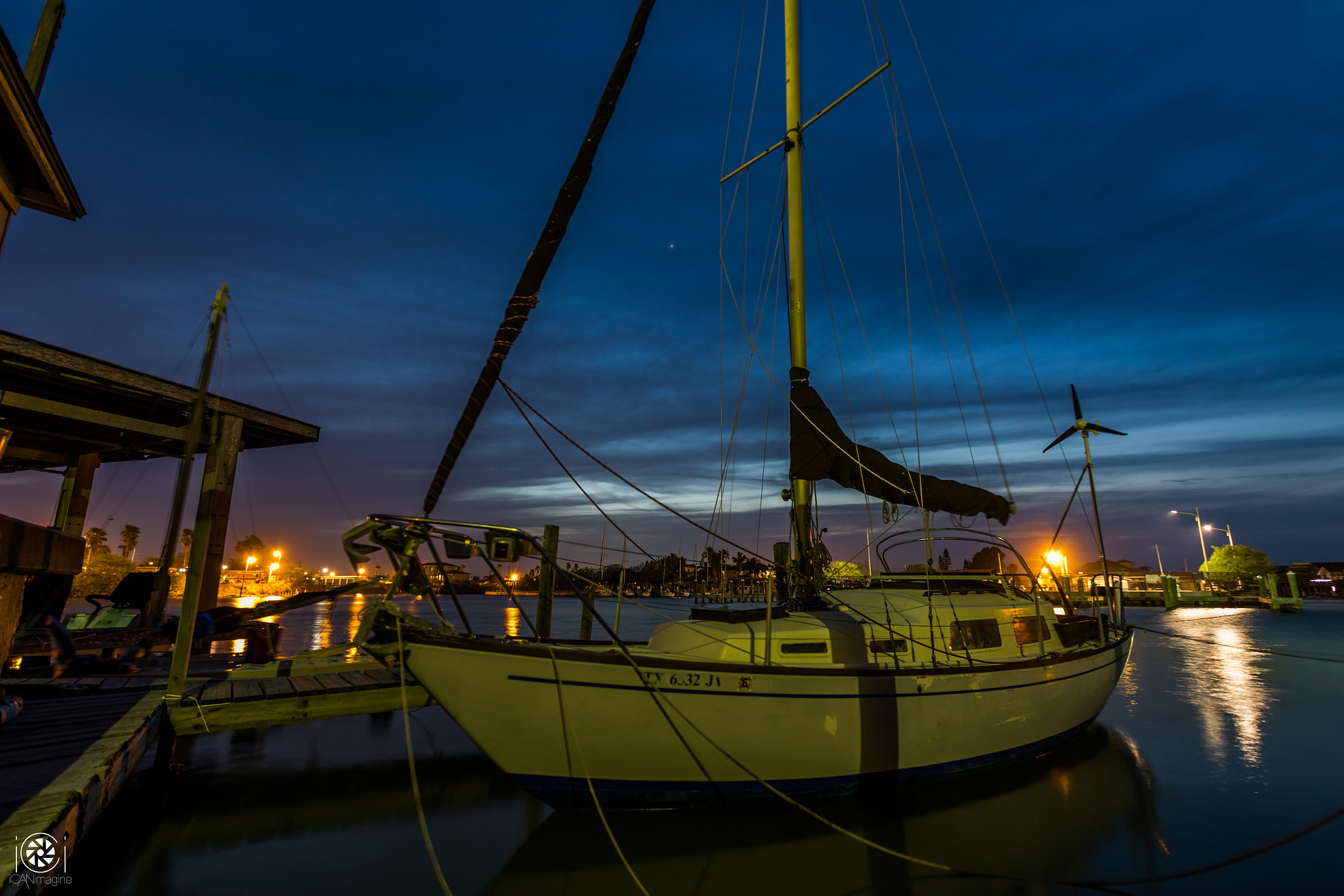Canon EF-S 10-22mm F3.5-4.5 USM sample photo. Let's sail away photography