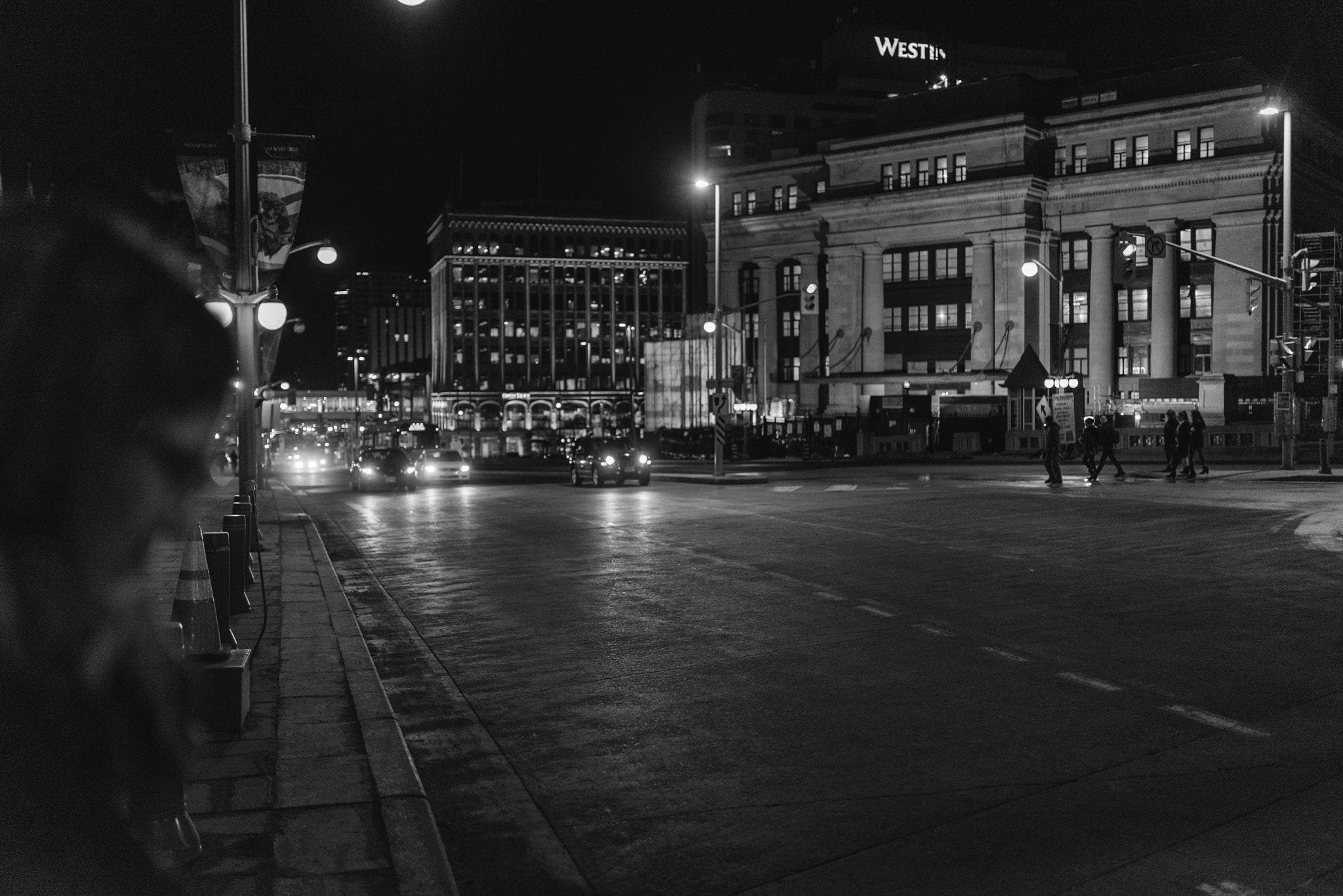 Nikon D610 + Sigma 35mm F1.4 DG HSM Art sample photo. Ottawa at night photography