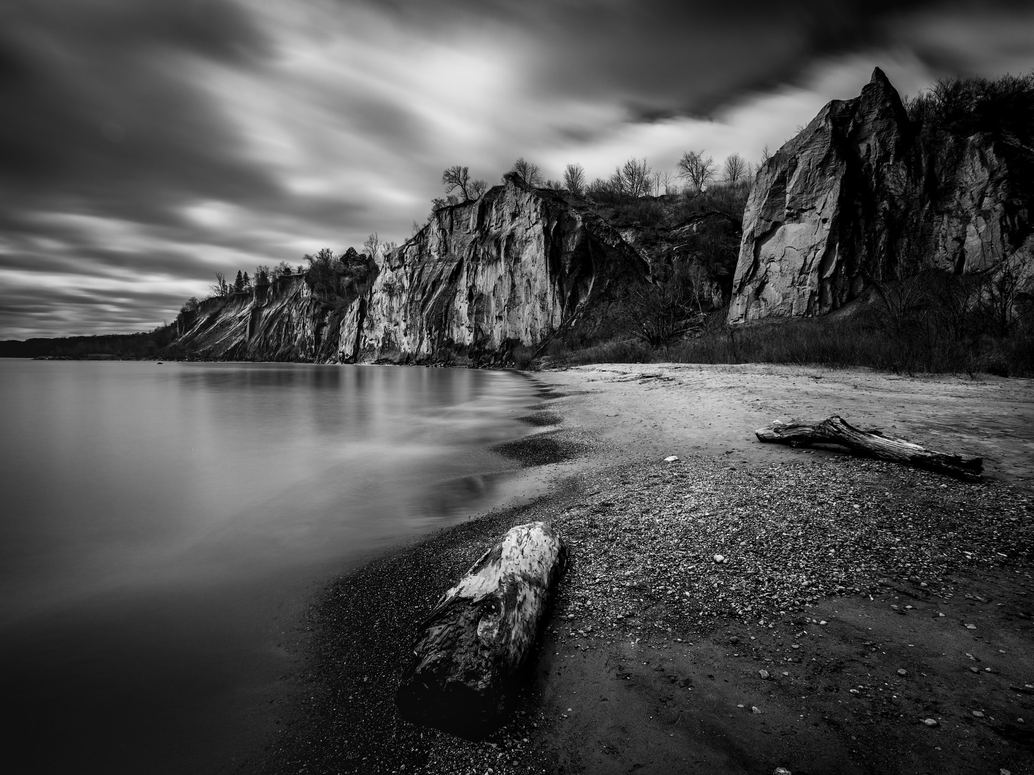 Olympus M.Zuiko Digital ED 7-14mm F2.8 PRO sample photo. Scarborough bluffs photography